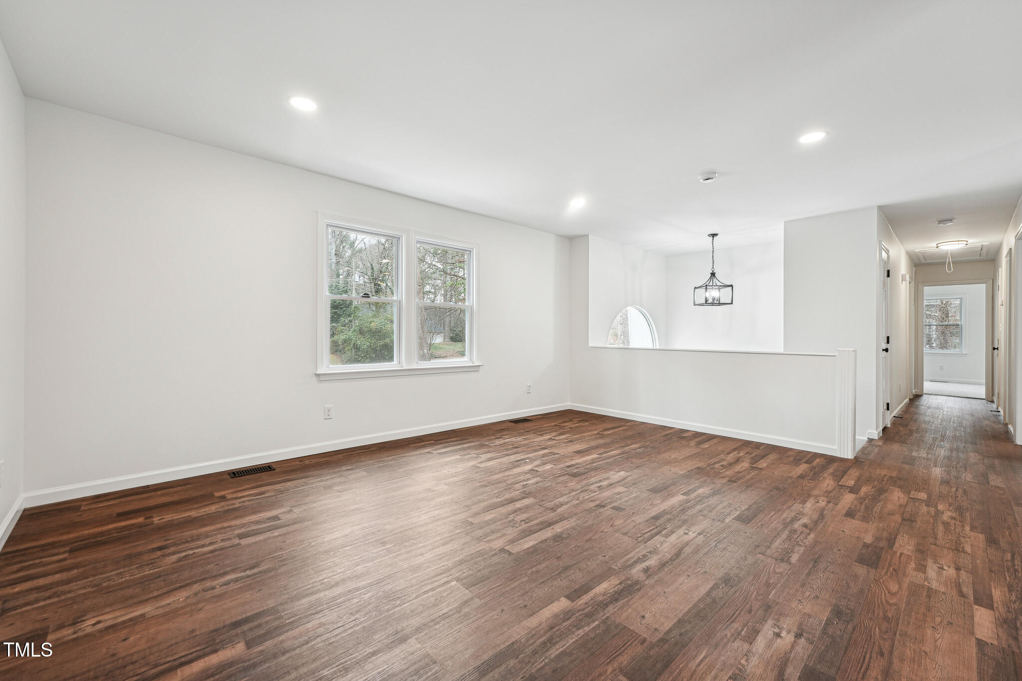 109 Chatterson Drive Property Photo 5