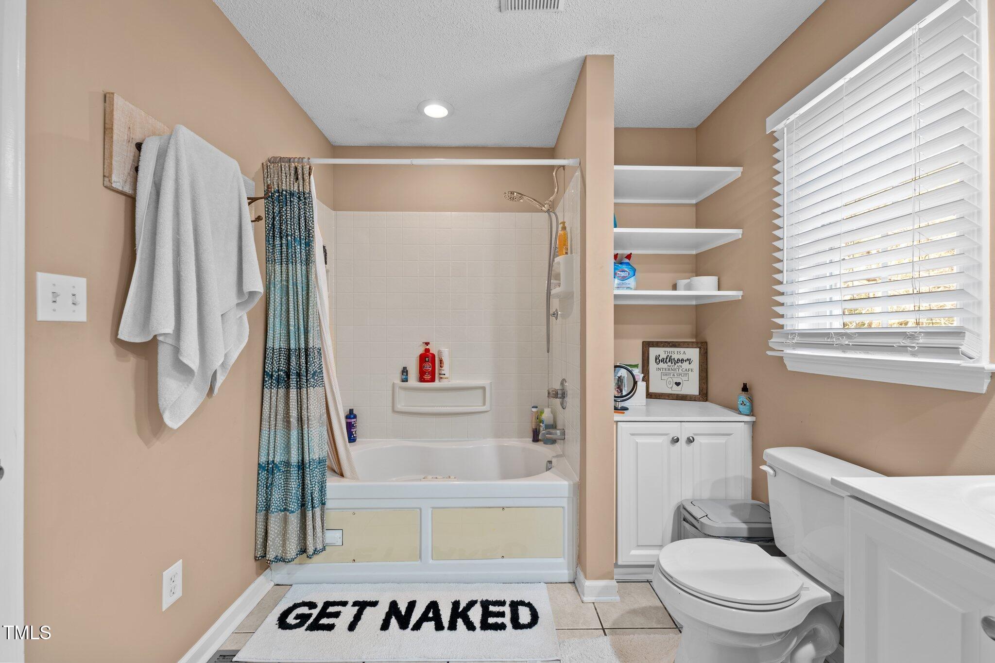 5403 Woodlane Drive Property Photo 12