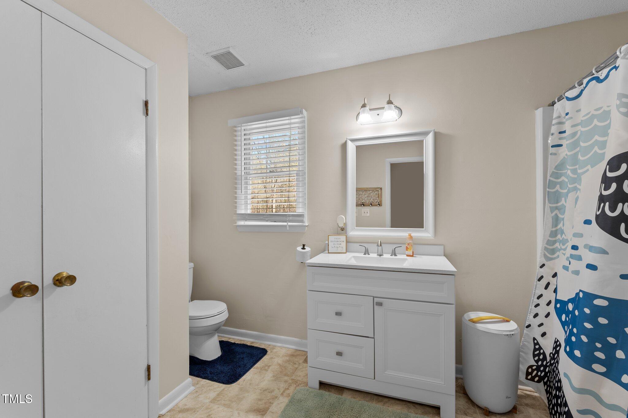 5403 Woodlane Drive Property Photo 16