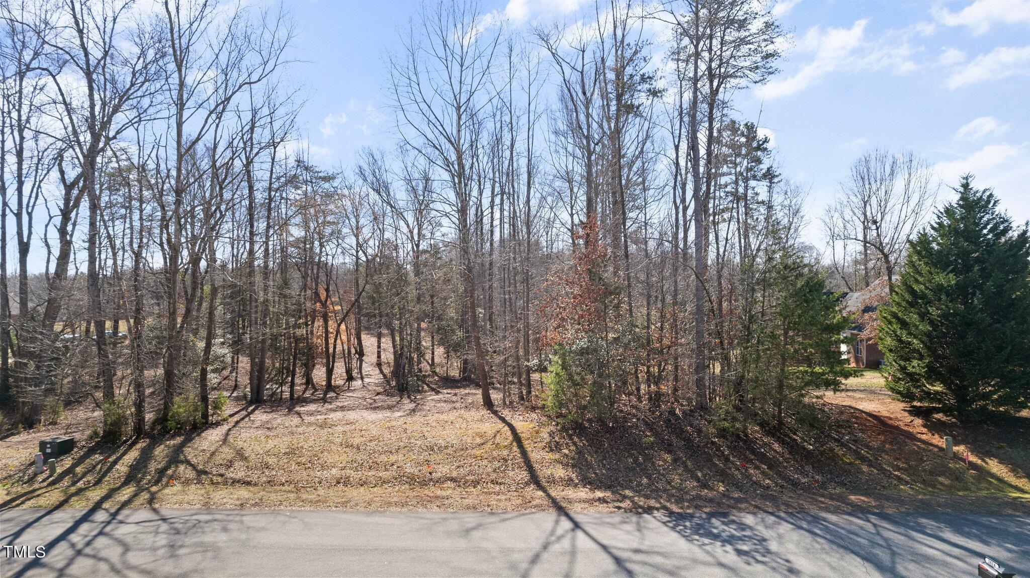 2615 Mableton Drive Property Photo 9