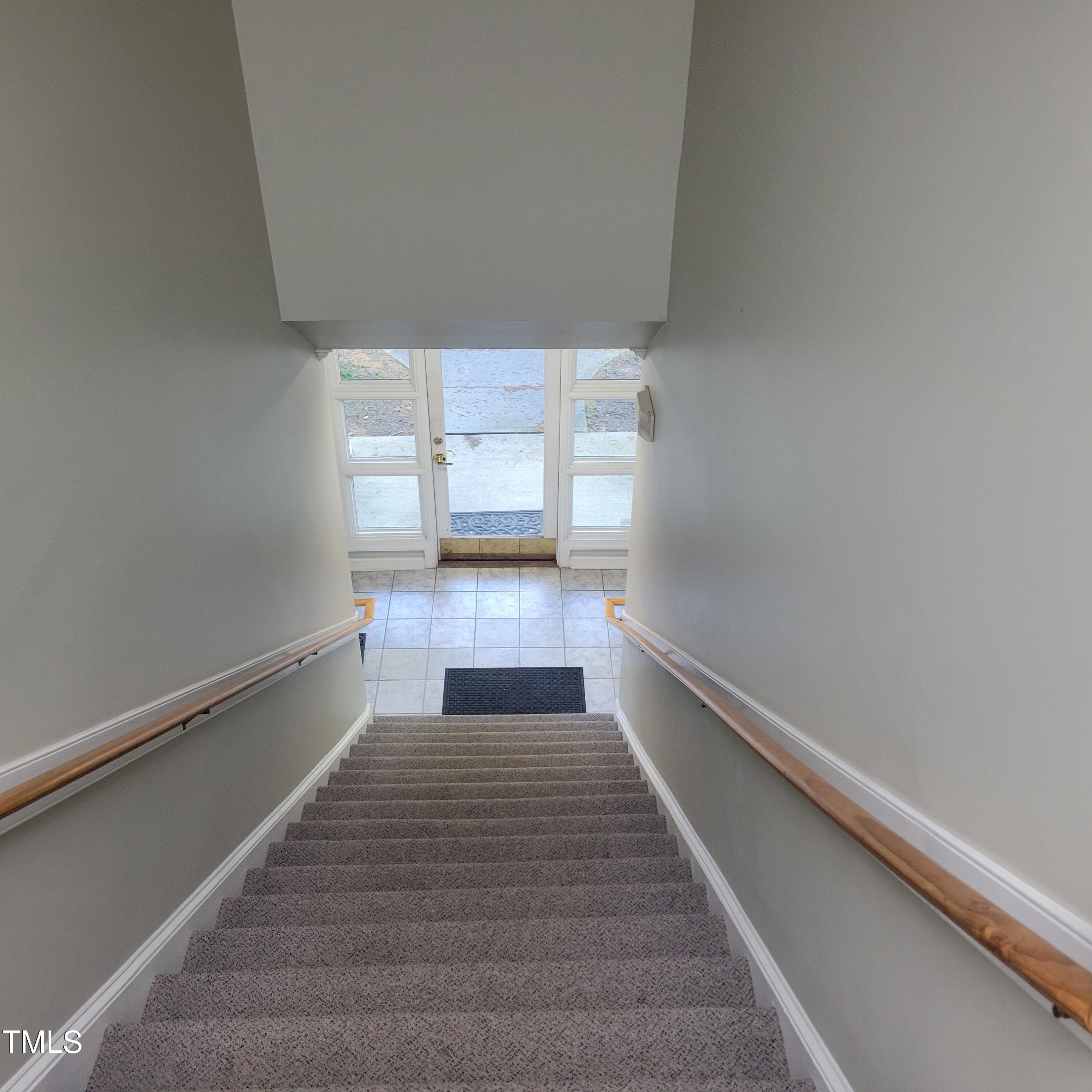 5640 Six Forks Road # 202 Property Photo 5