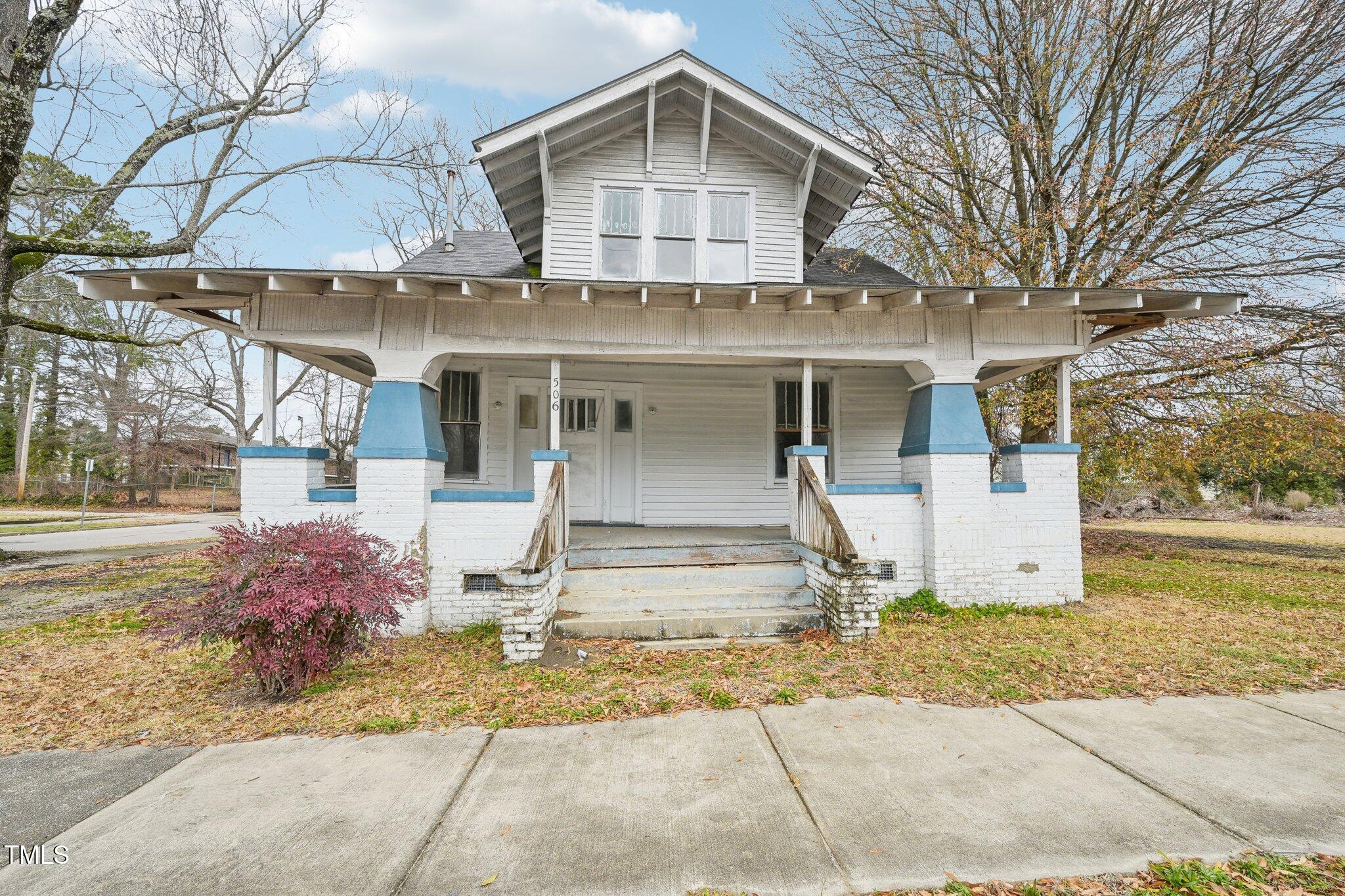 506 Broad Street W Property Photo