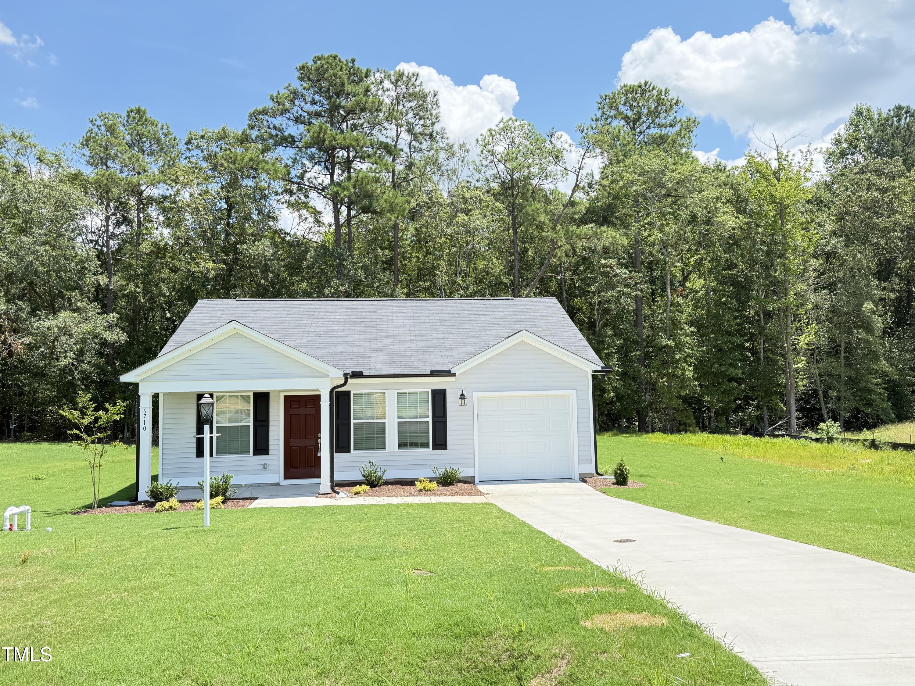 6710 Hardwick Lane Property Photo 1
