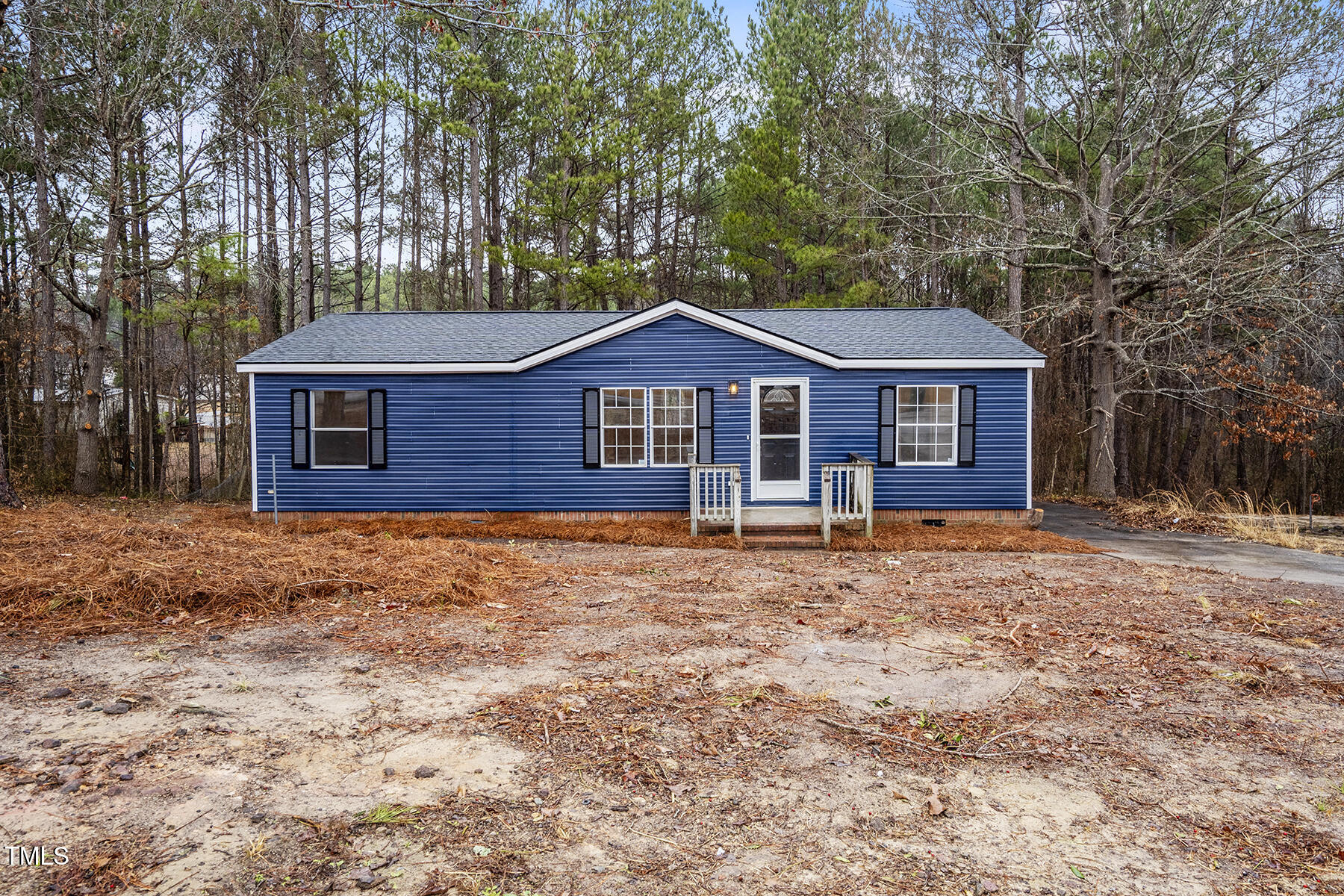 453 Deer View Property Photo