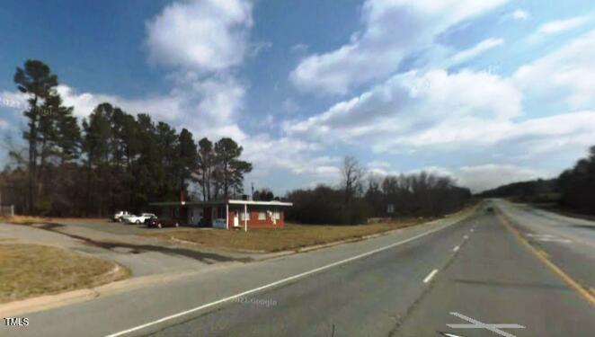 17890 W Us Hwy 64 Property Photo 9