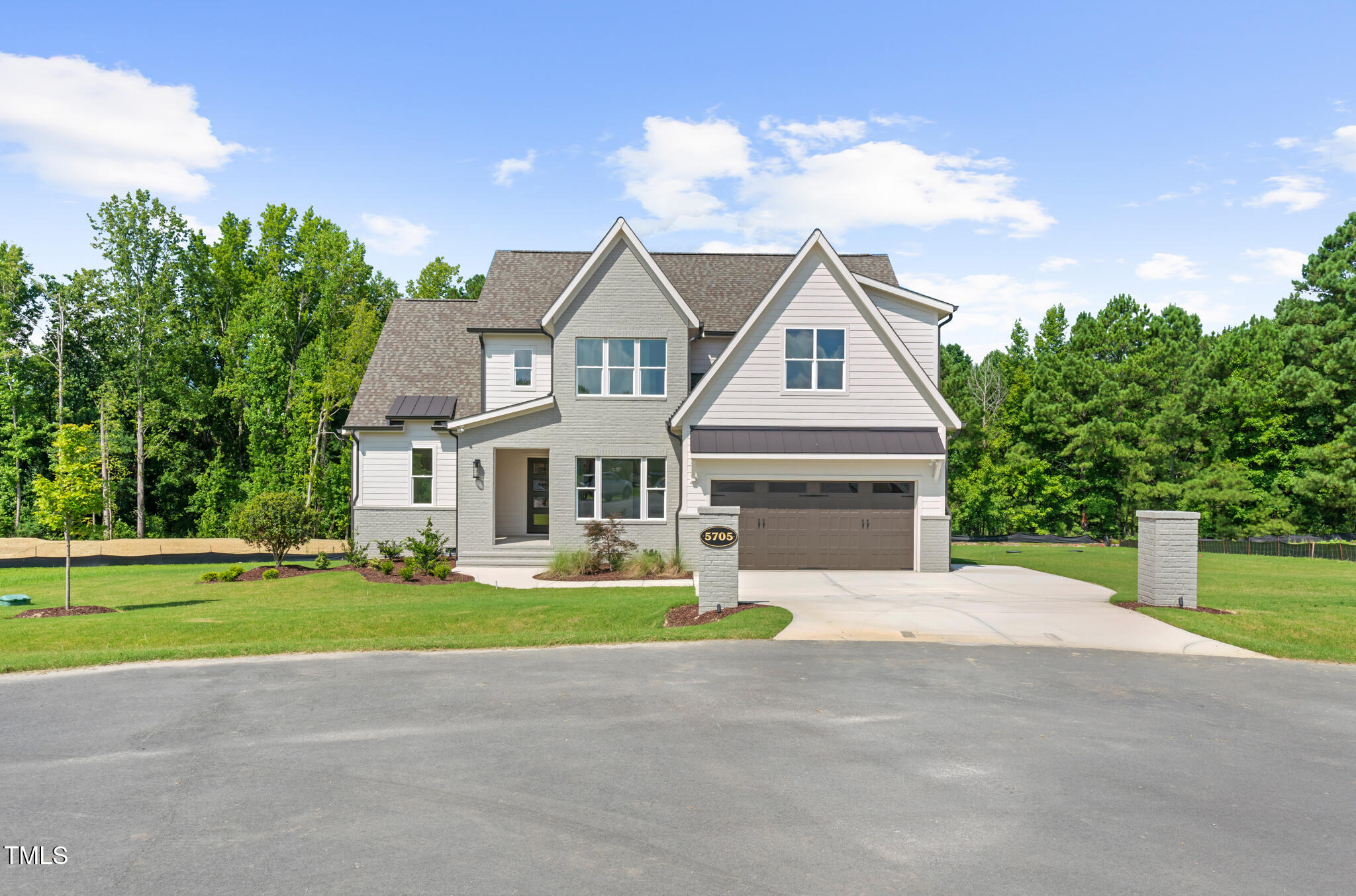 5705 Flowery Meadow Court Property Photo 1