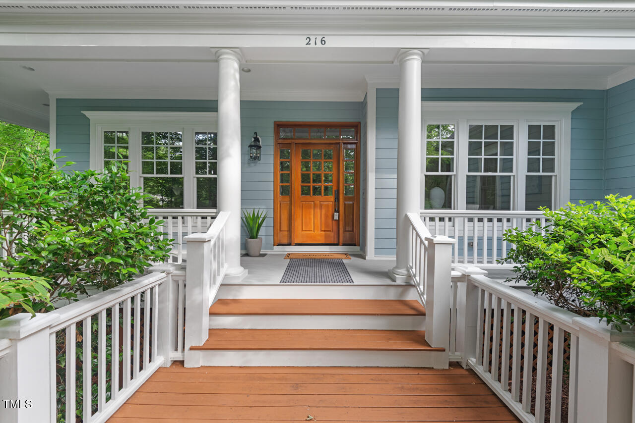 216 Copper Beech Court Property Photo 2