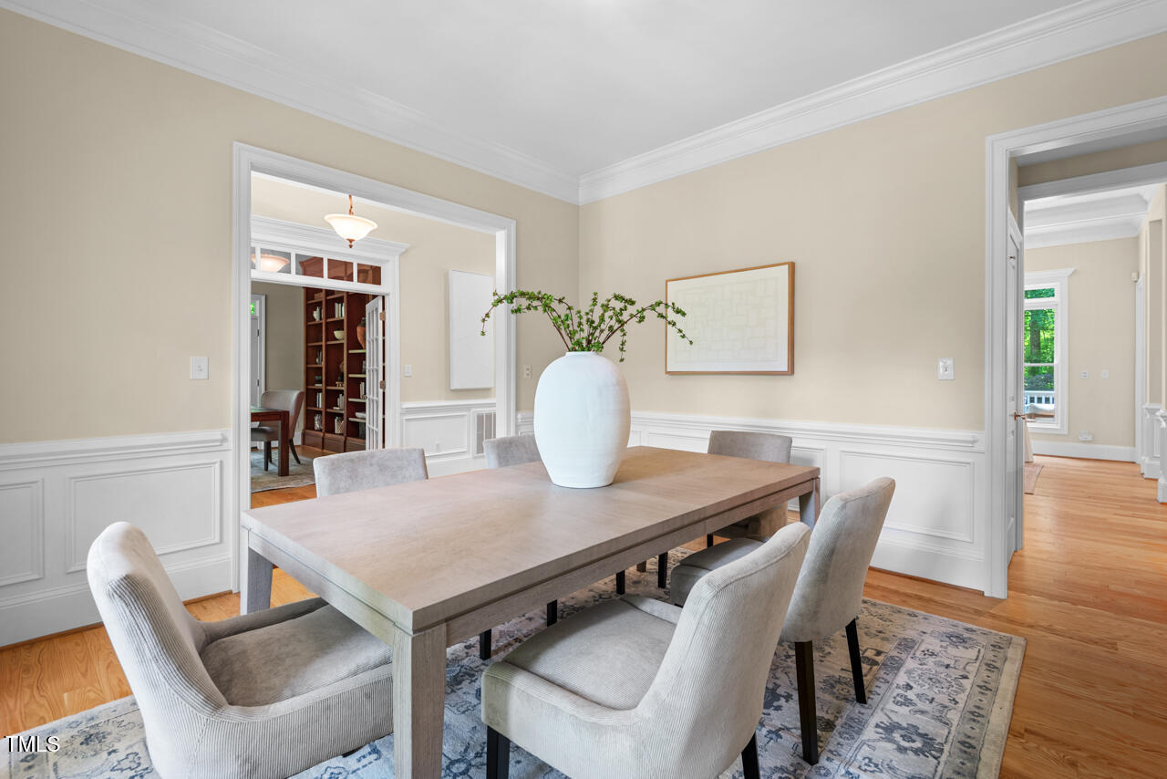 216 Copper Beech Court Property Photo 9