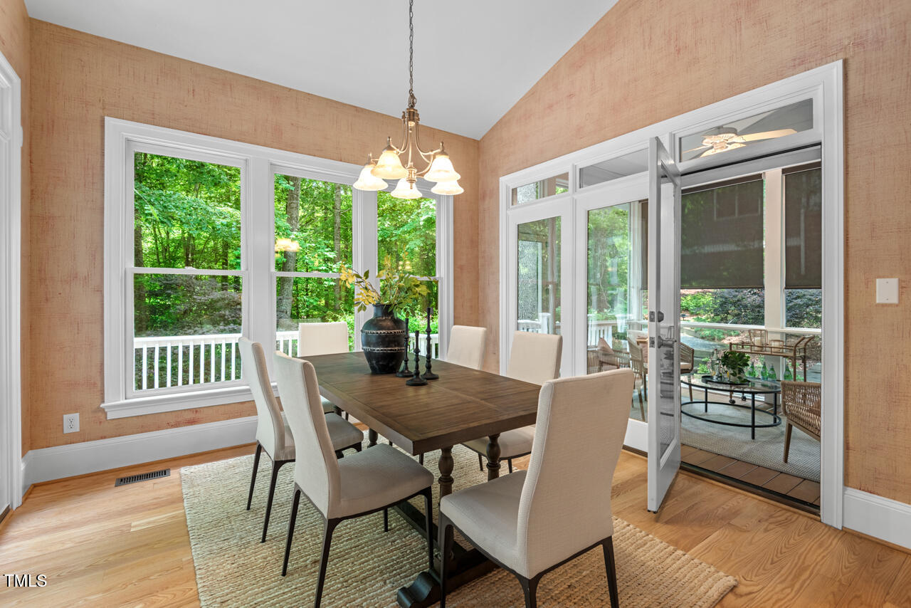 216 Copper Beech Court Property Photo 18