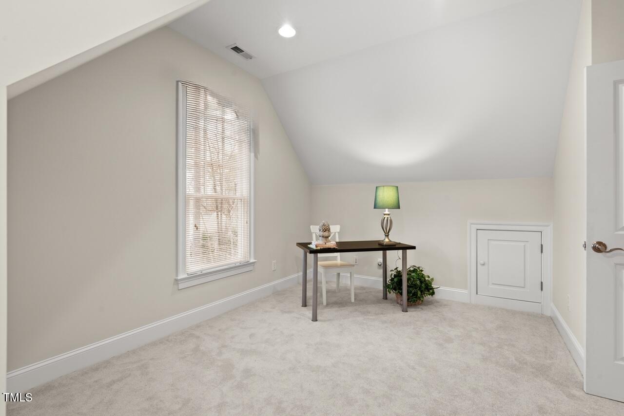 216 Copper Beech Court Property Photo 34