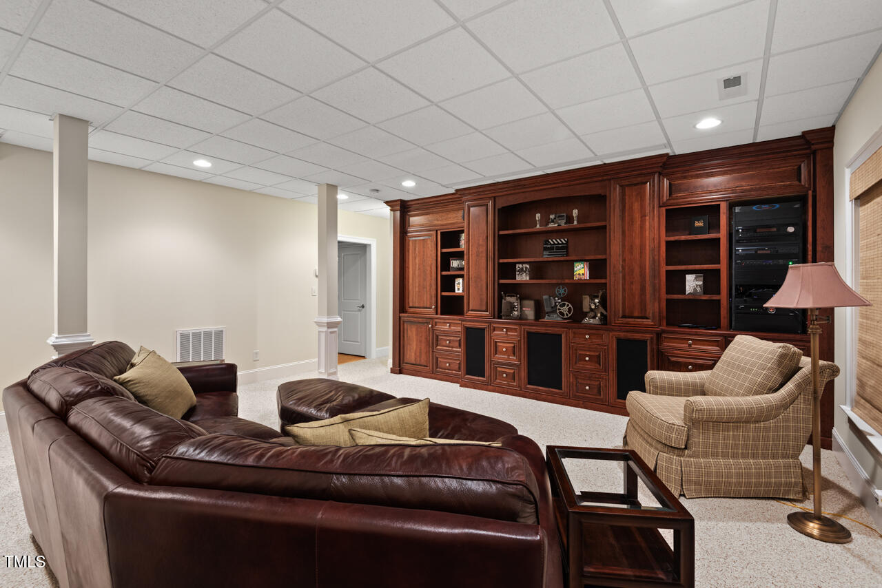 216 Copper Beech Court Property Photo 40