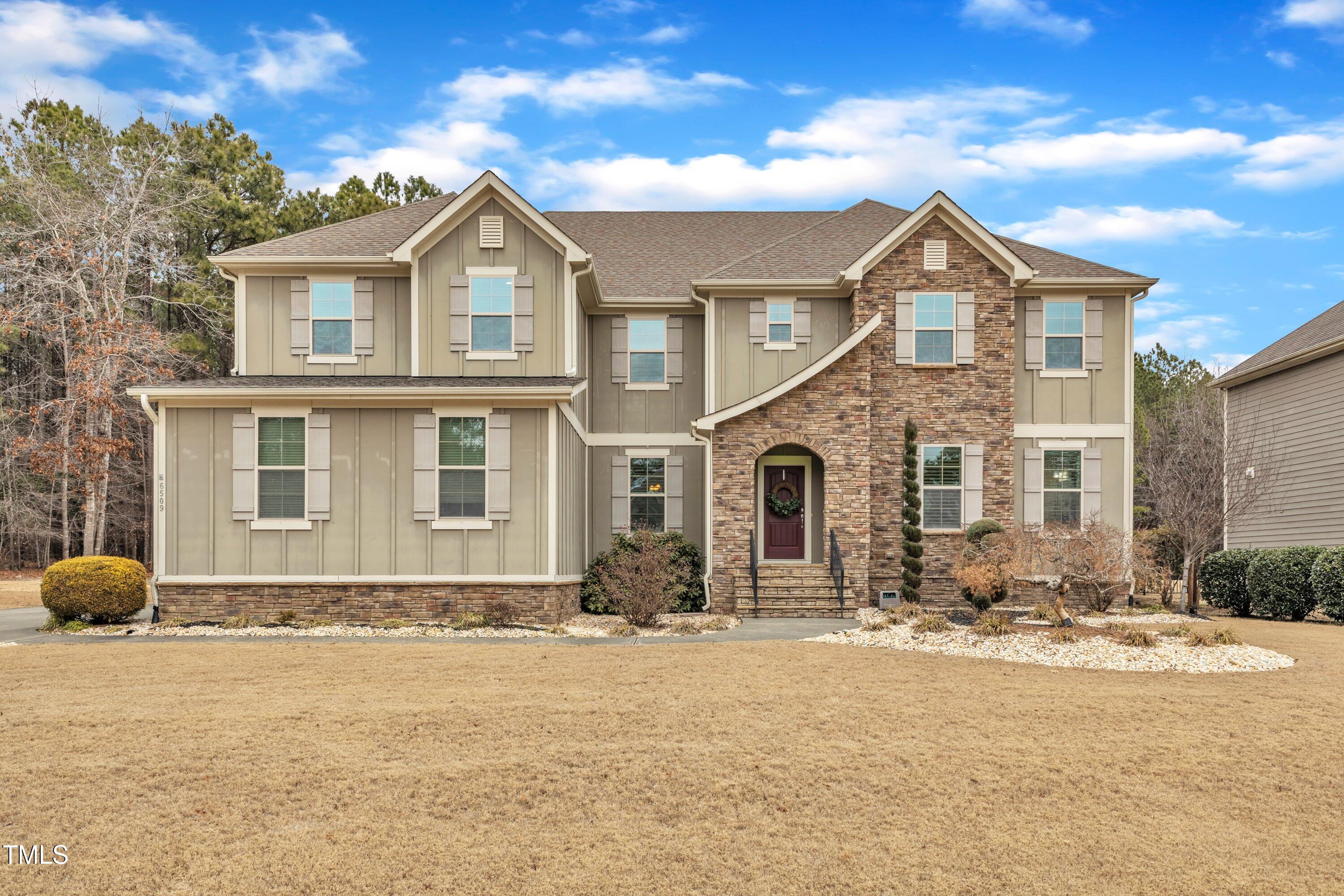 6509 Sunset Manor Drive Property Photo 1