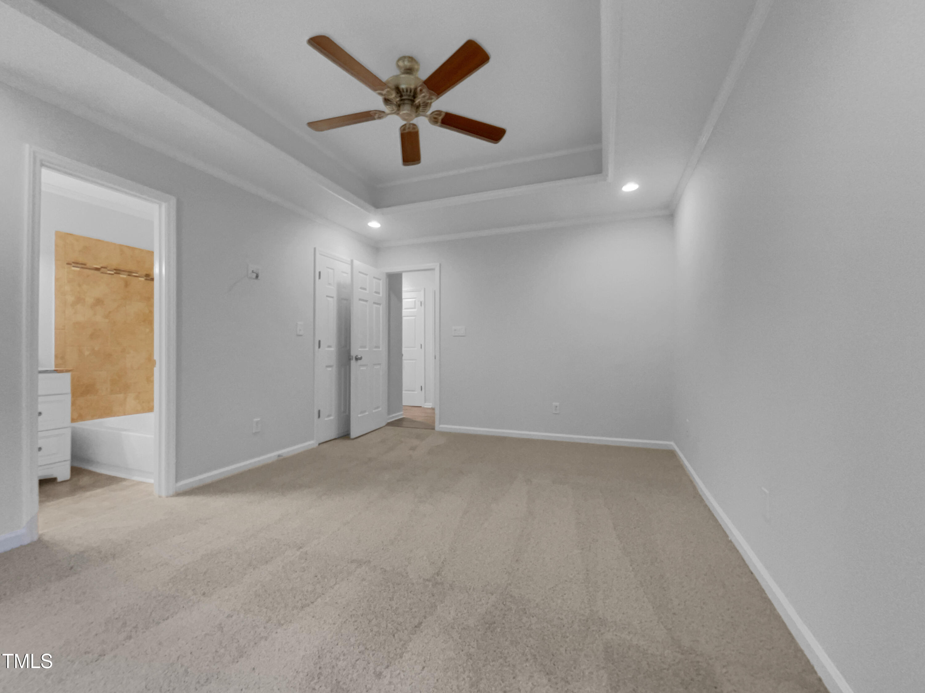 2836 Thurrock Drive Property Photo 18