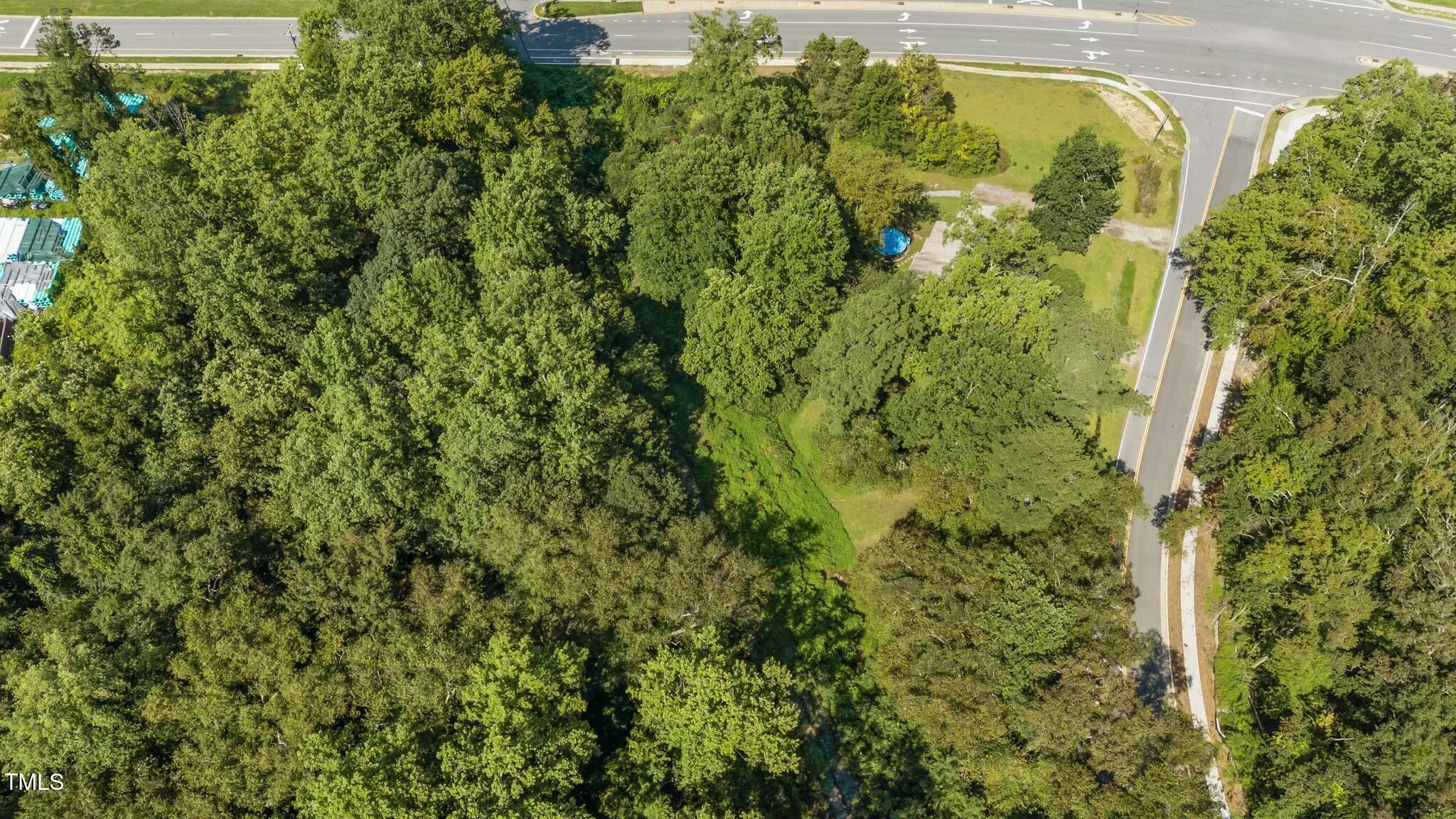 213 Coley Farm Road Property Photo 8