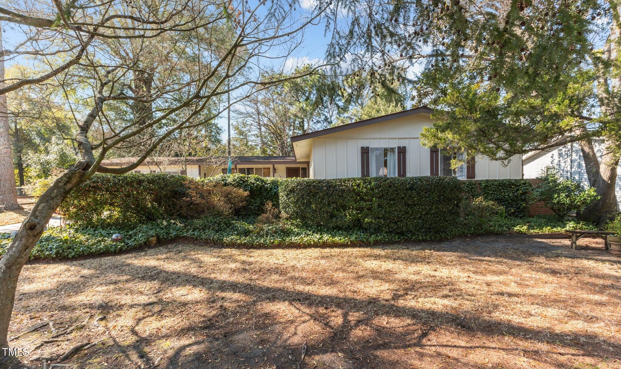 1914 Martindale Drive Property Photo