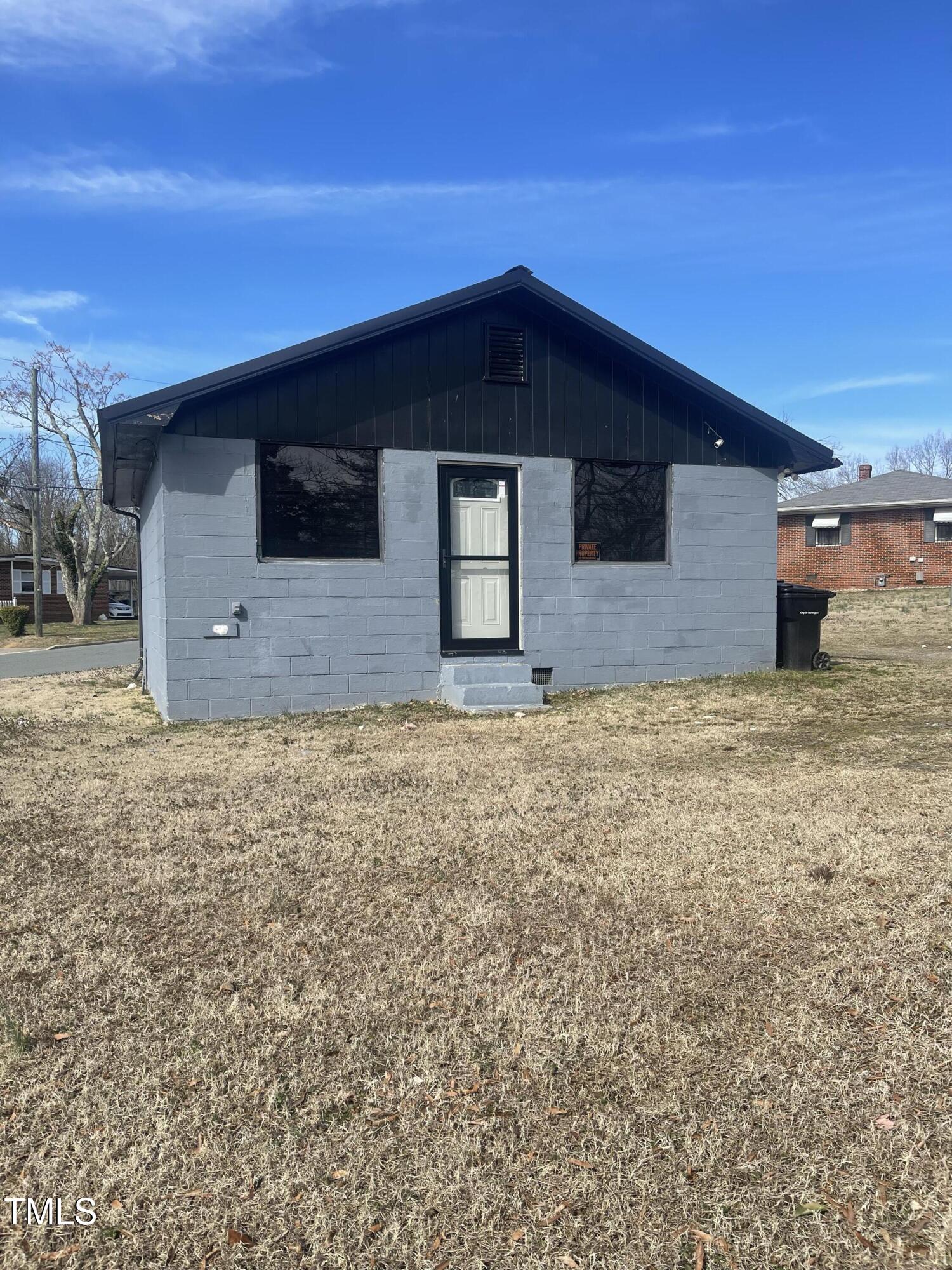 1204 Avondale Drive Property Photo