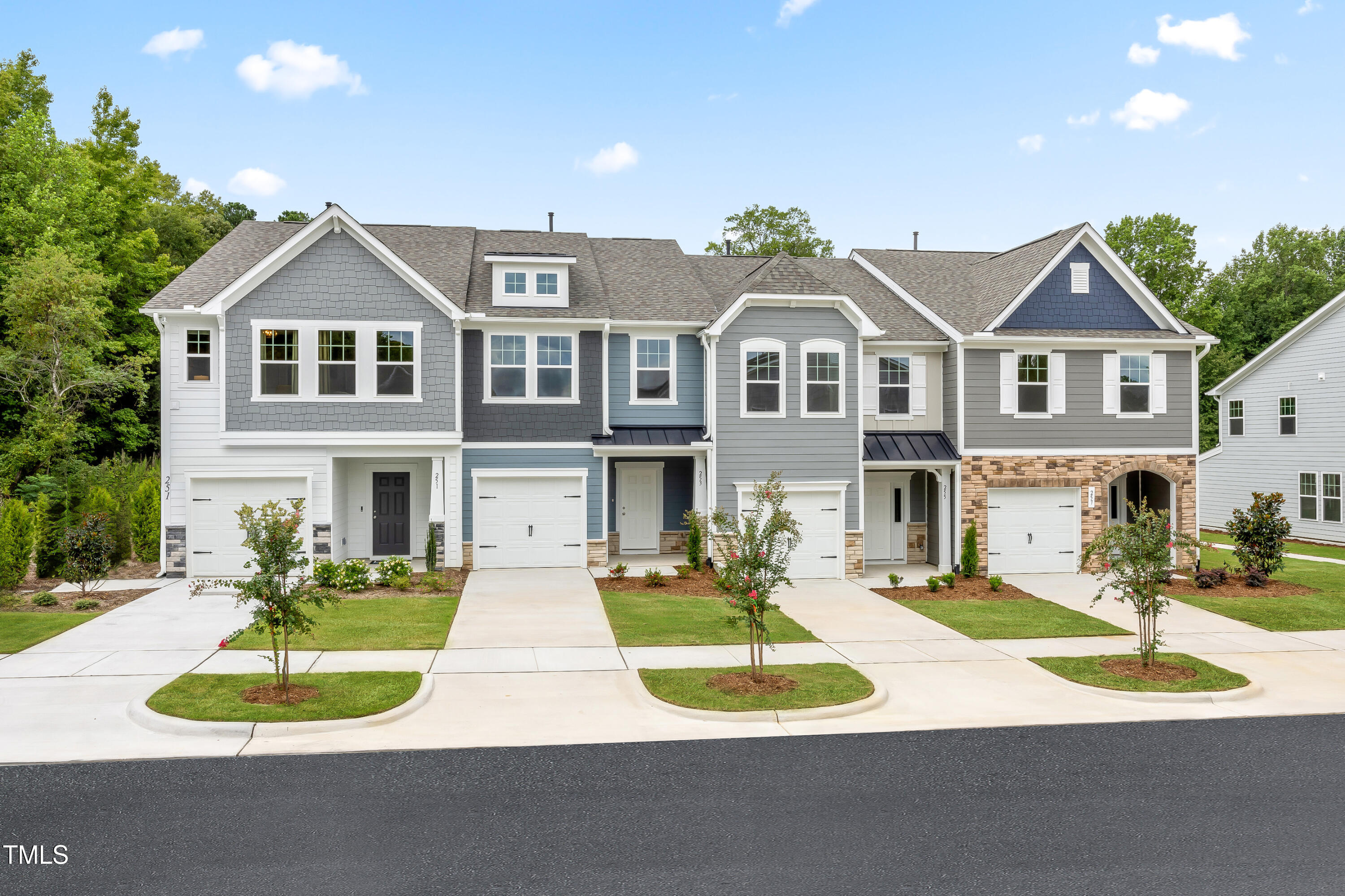 Battle Bridge Real Estate Listings Main Image