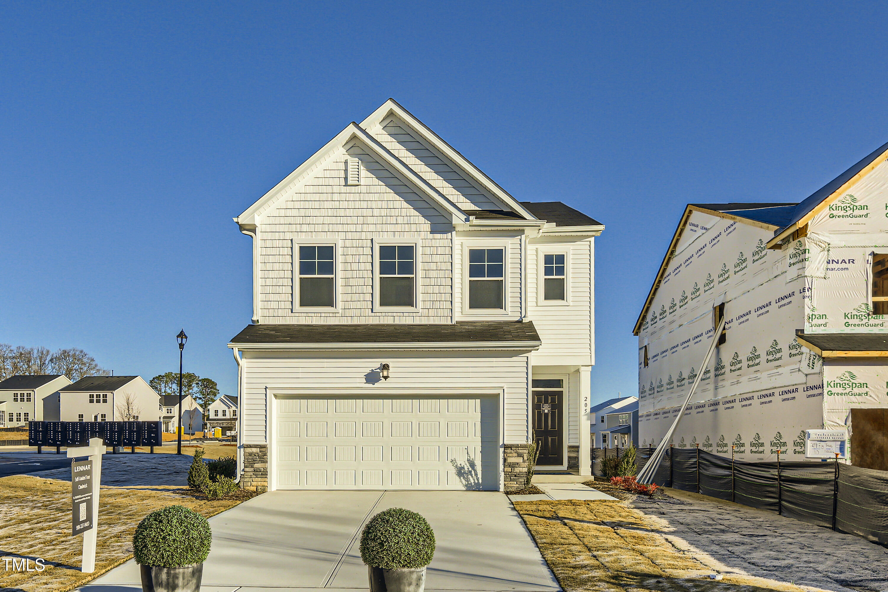 124 N Finley Landing Parkway Property Photo 1