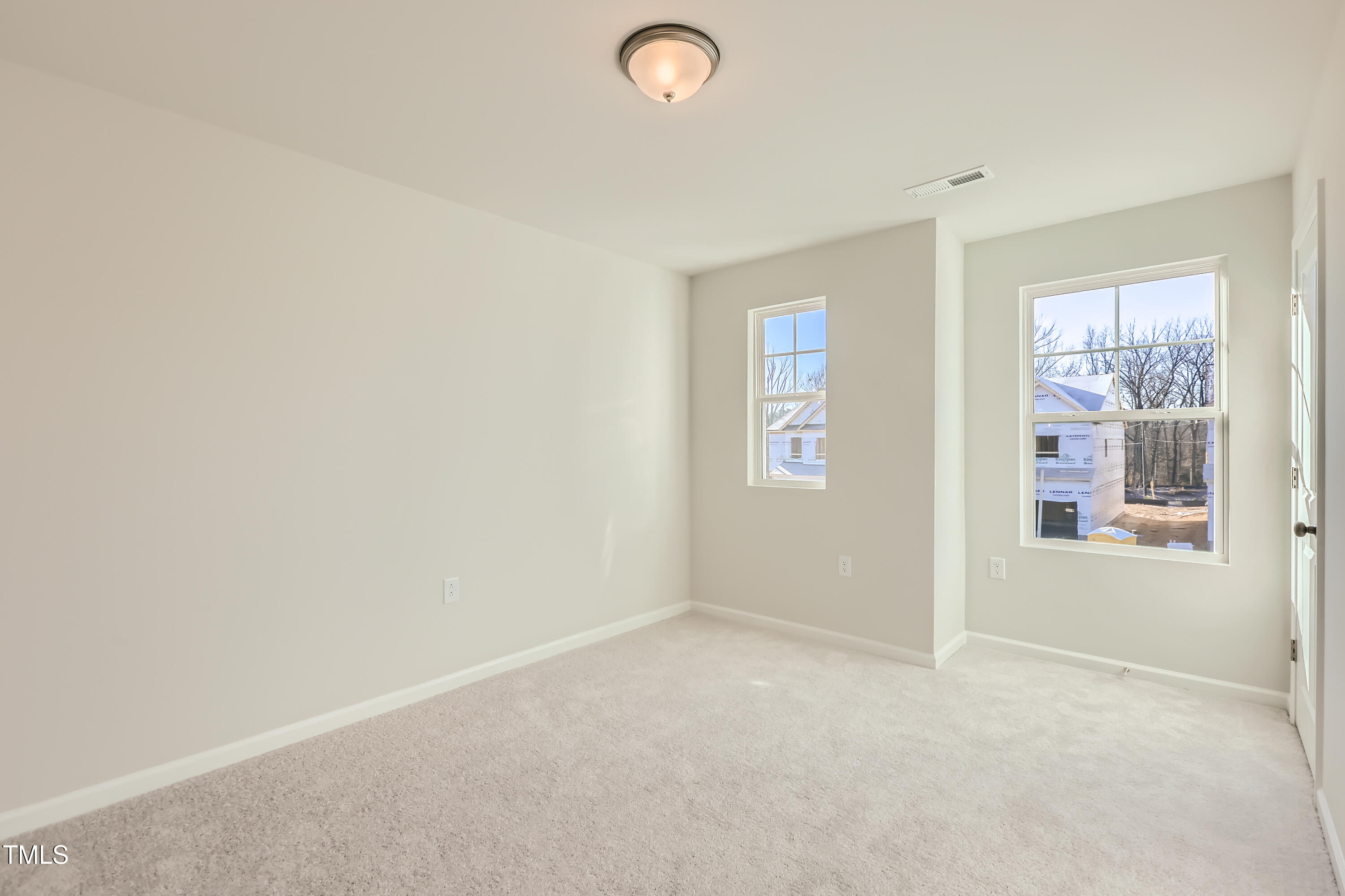 124 N Finley Landing Parkway Property Photo 12