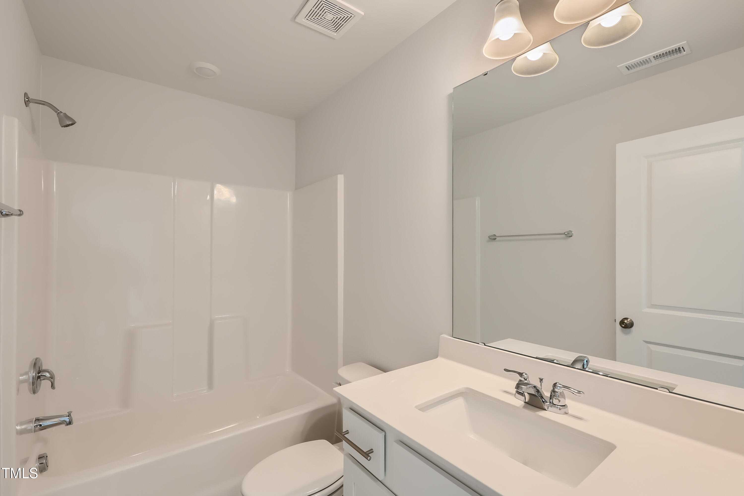 124 N Finley Landing Parkway Property Photo 14