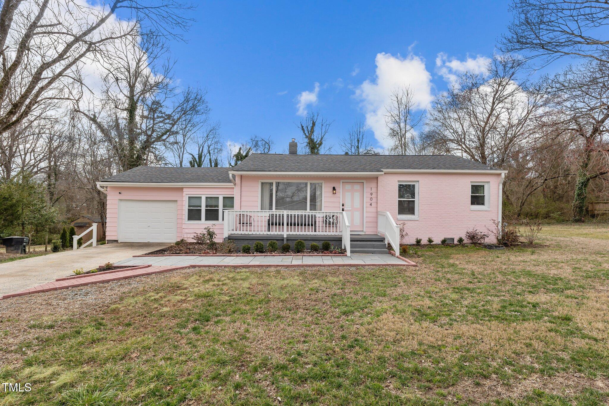 1904 N Ashland Drive Property Photo