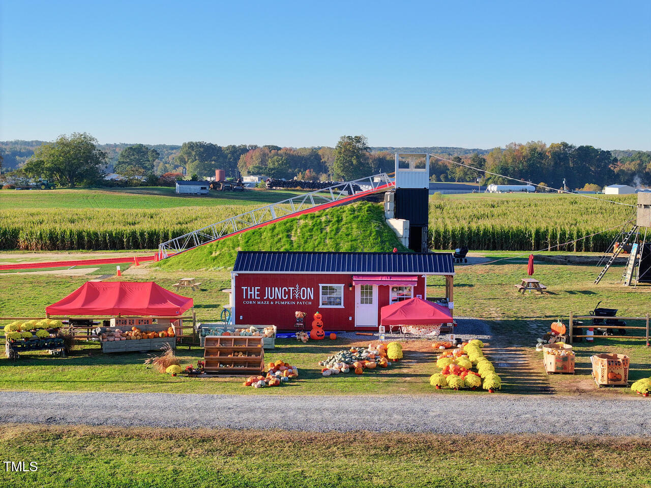 100 Red Bud Court Property Photo 23