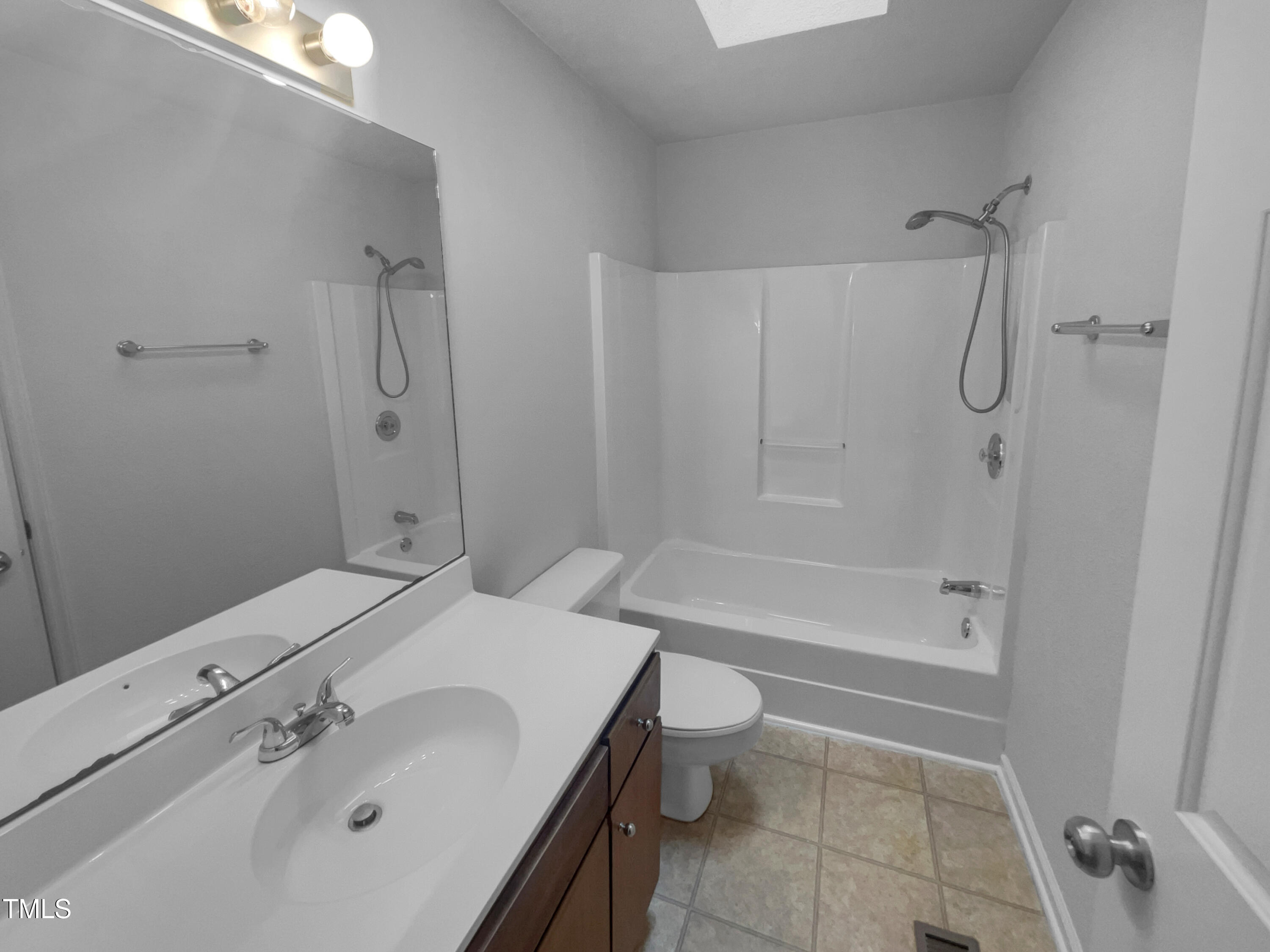 3300 Mossdale Avenue Property Photo 7