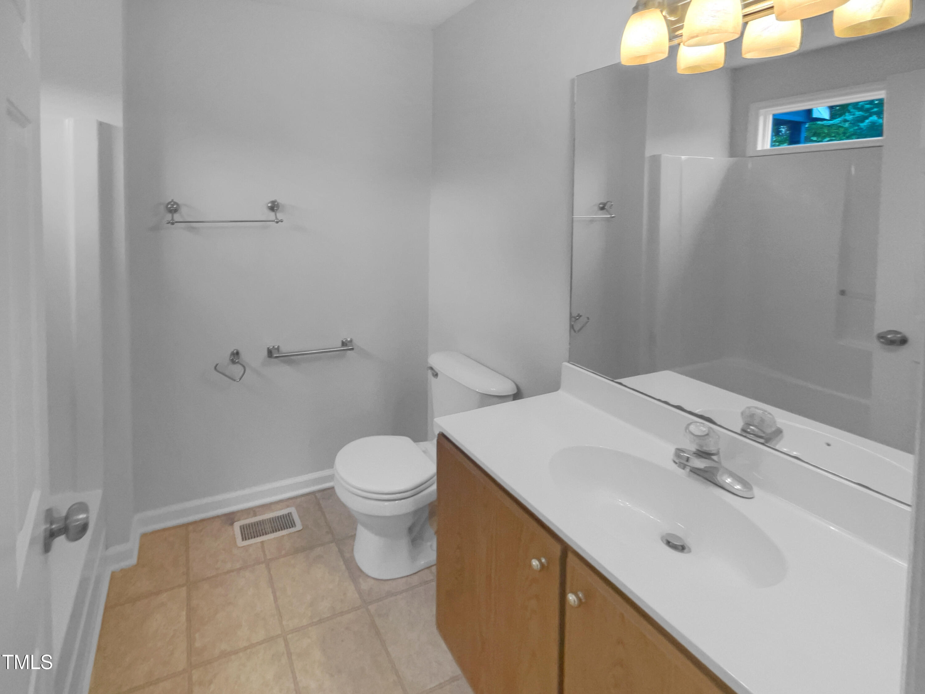 3300 Mossdale Avenue Property Photo 15