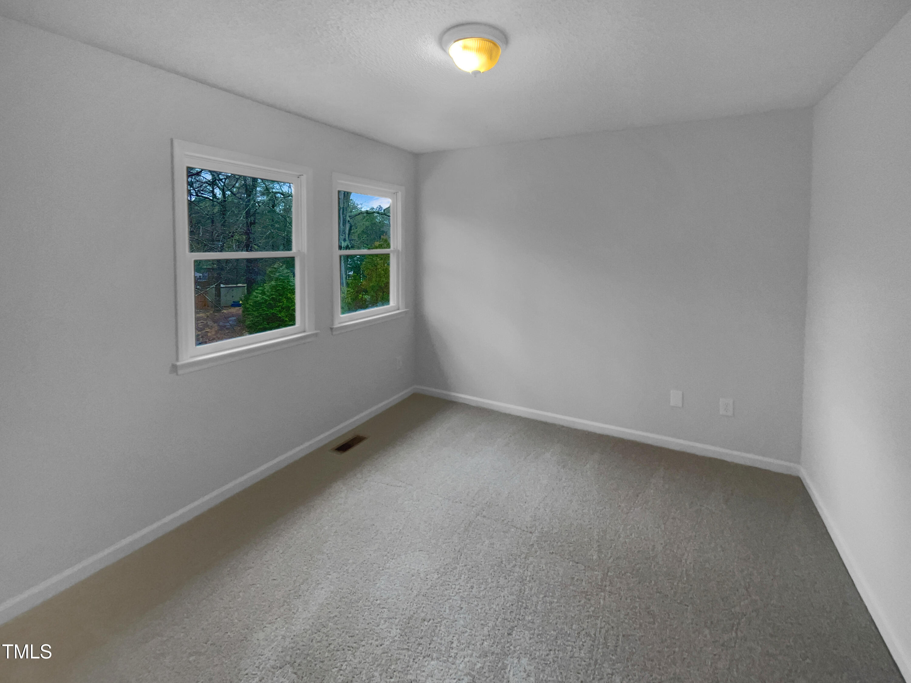 3300 Mossdale Avenue Property Photo 20