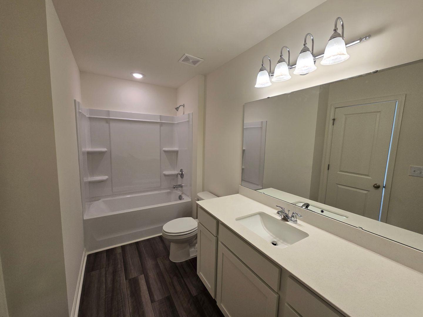 2102 Trailside Drive Property Photo 16