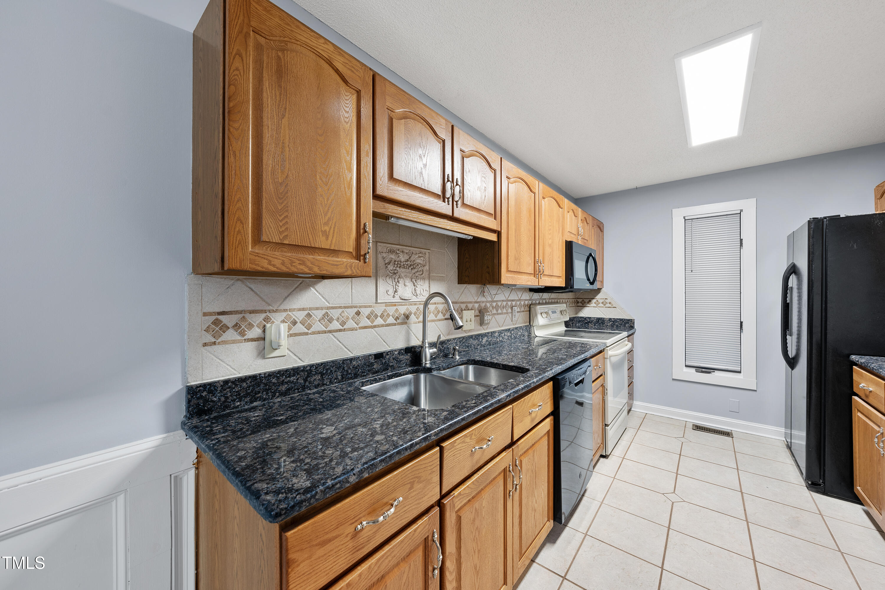3614 Top Of The Pines Court Property Photo 11