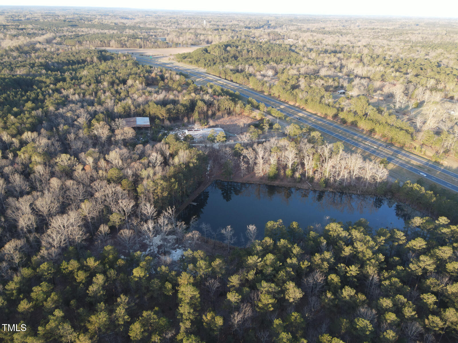 283 Saw Mill Road Property Photo 6