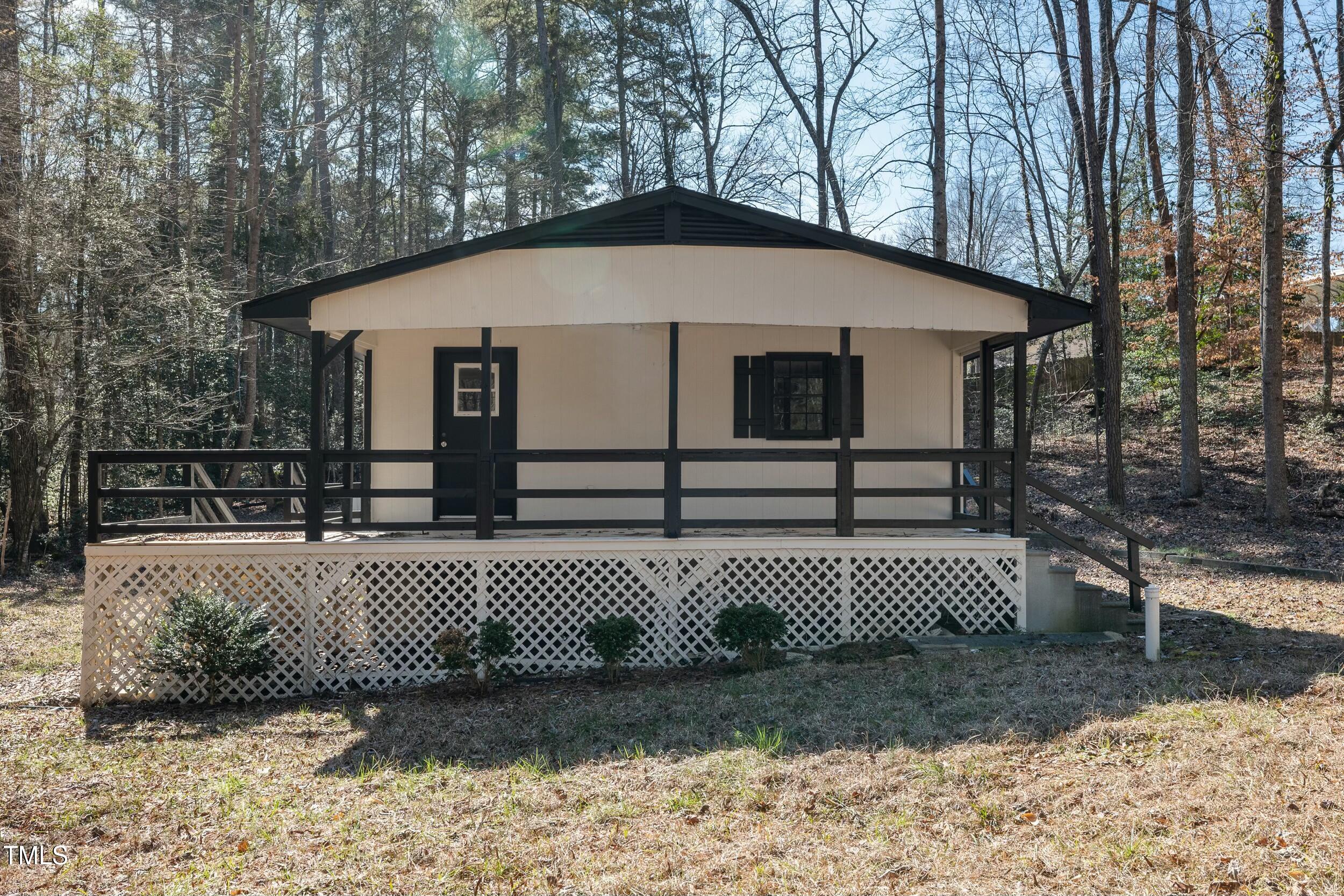 372 Newport Drive Property Photo