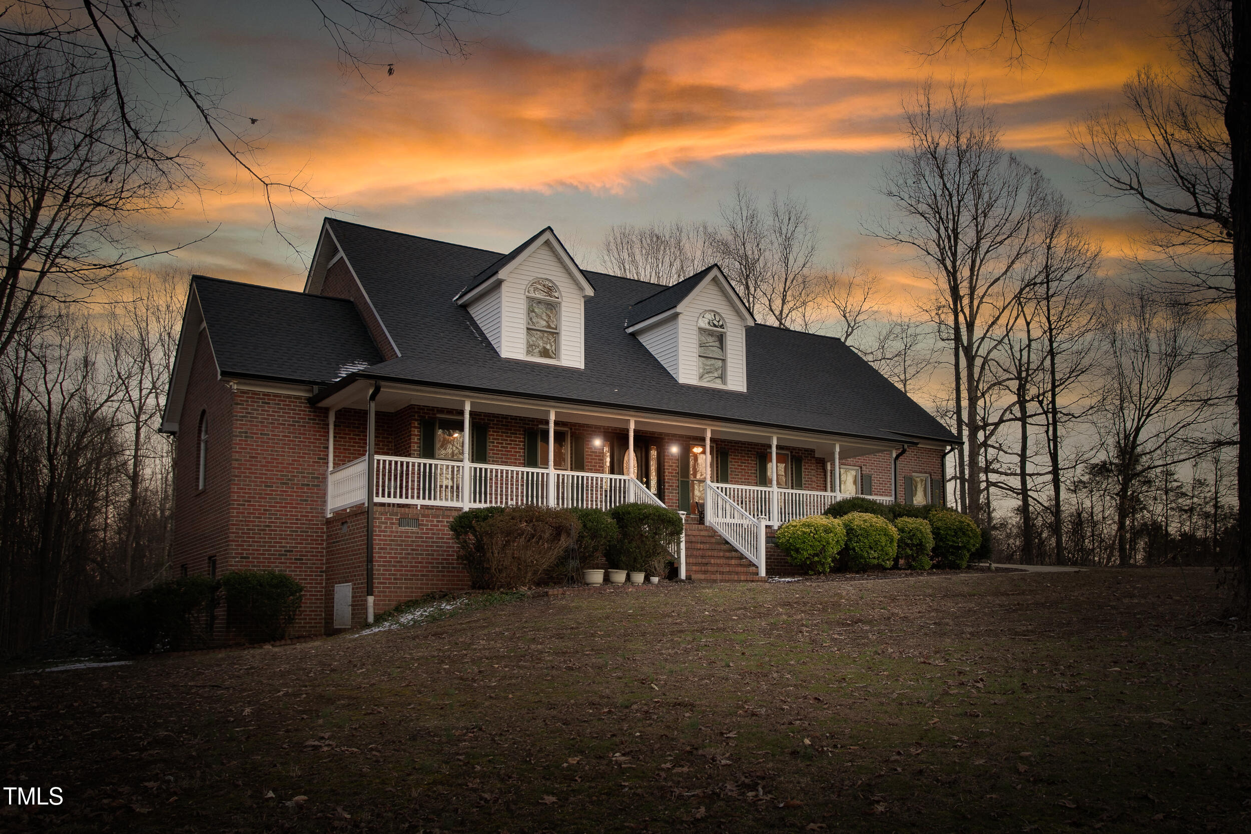 4639 Reid Road Property Photo