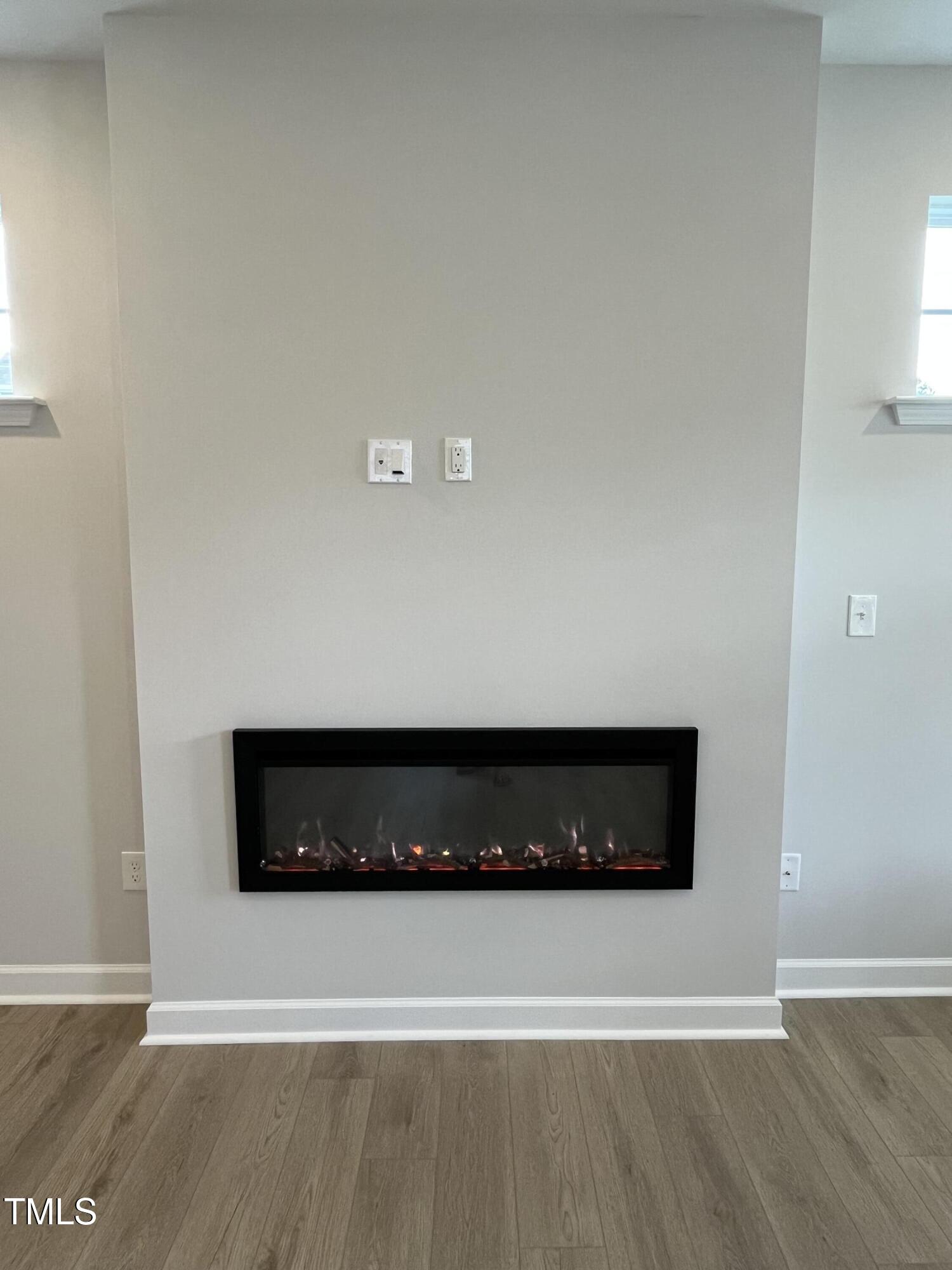 304 White Oak Garden Way # 214 Property Photo 5