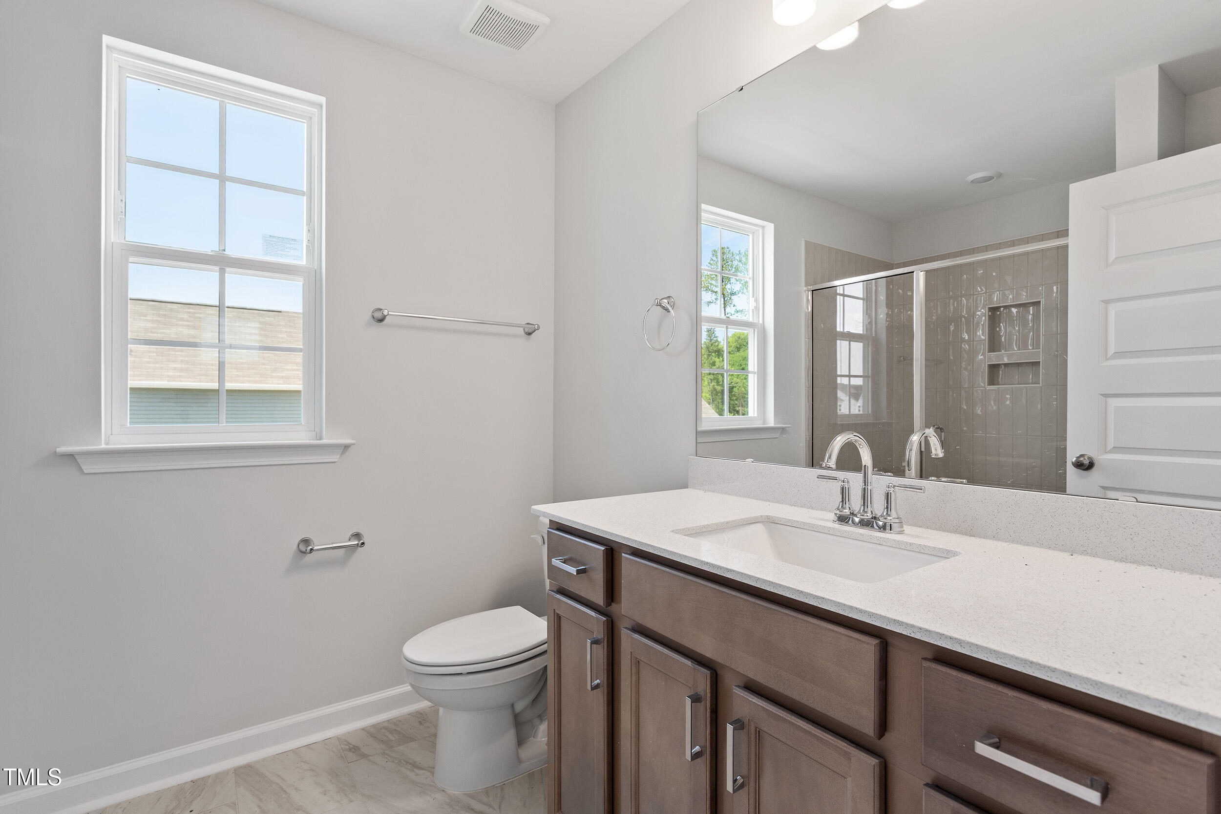 304 White Oak Garden Way # 214 Property Photo 15