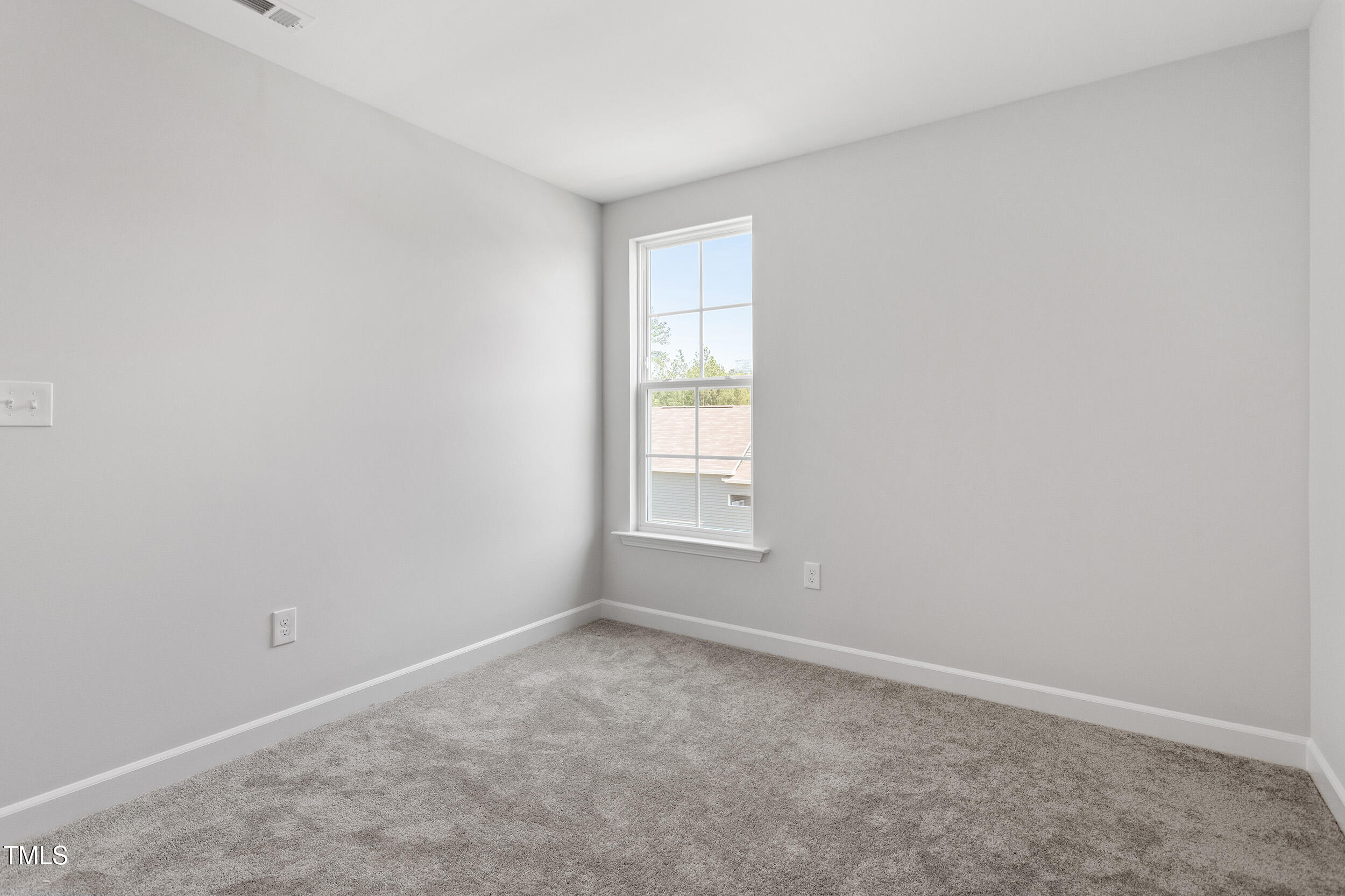 304 White Oak Garden Way # 214 Property Photo 18
