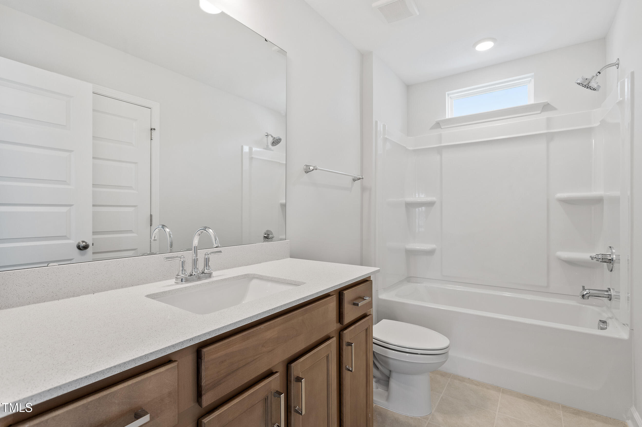 304 White Oak Garden Way # 214 Property Photo 19