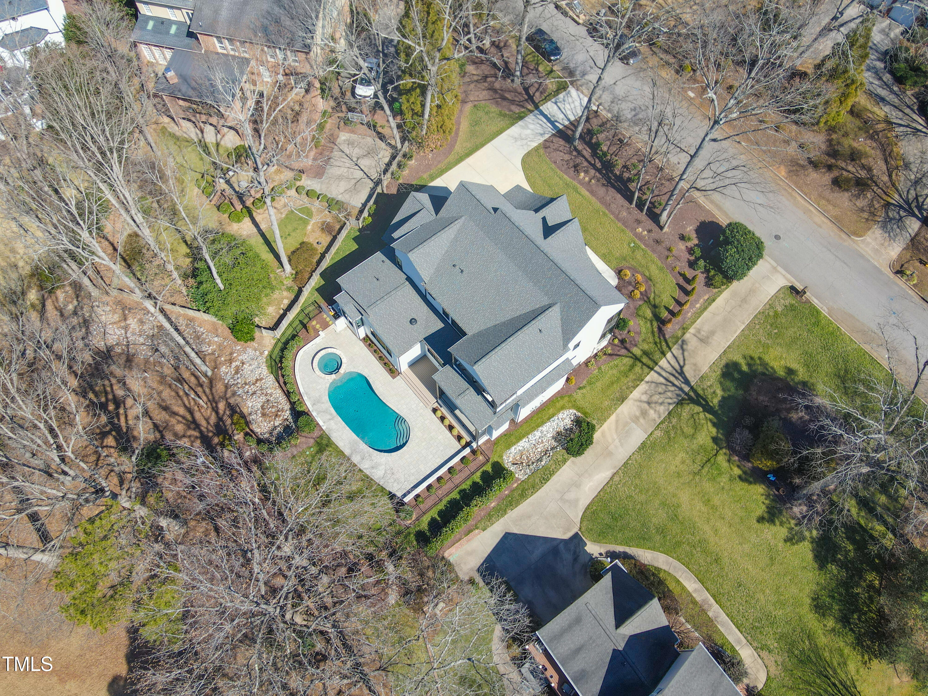 7621 Wingfoot Drive Property Photo 1