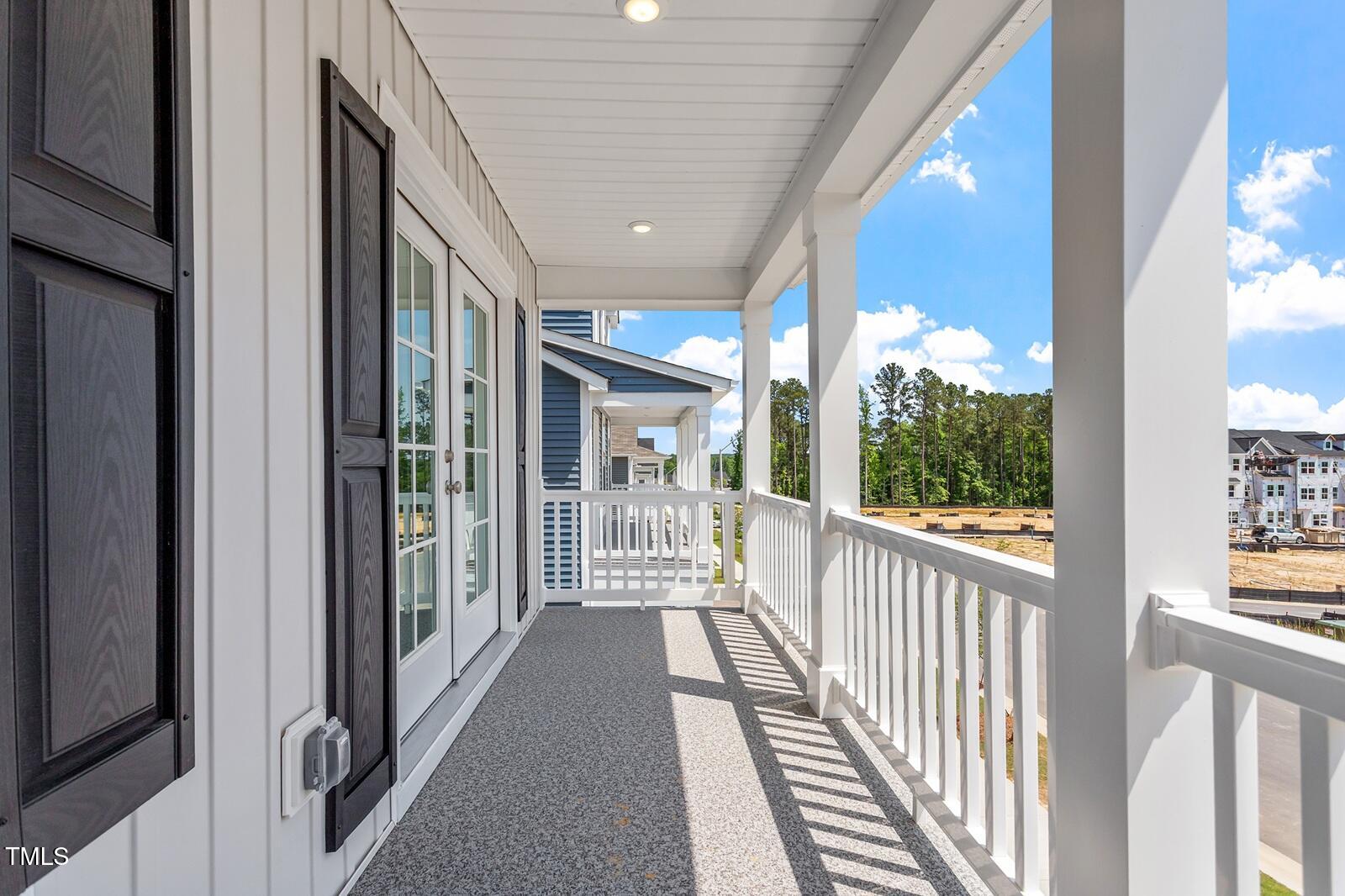 308 White Oak Garden Way # 215 Property Photo 19