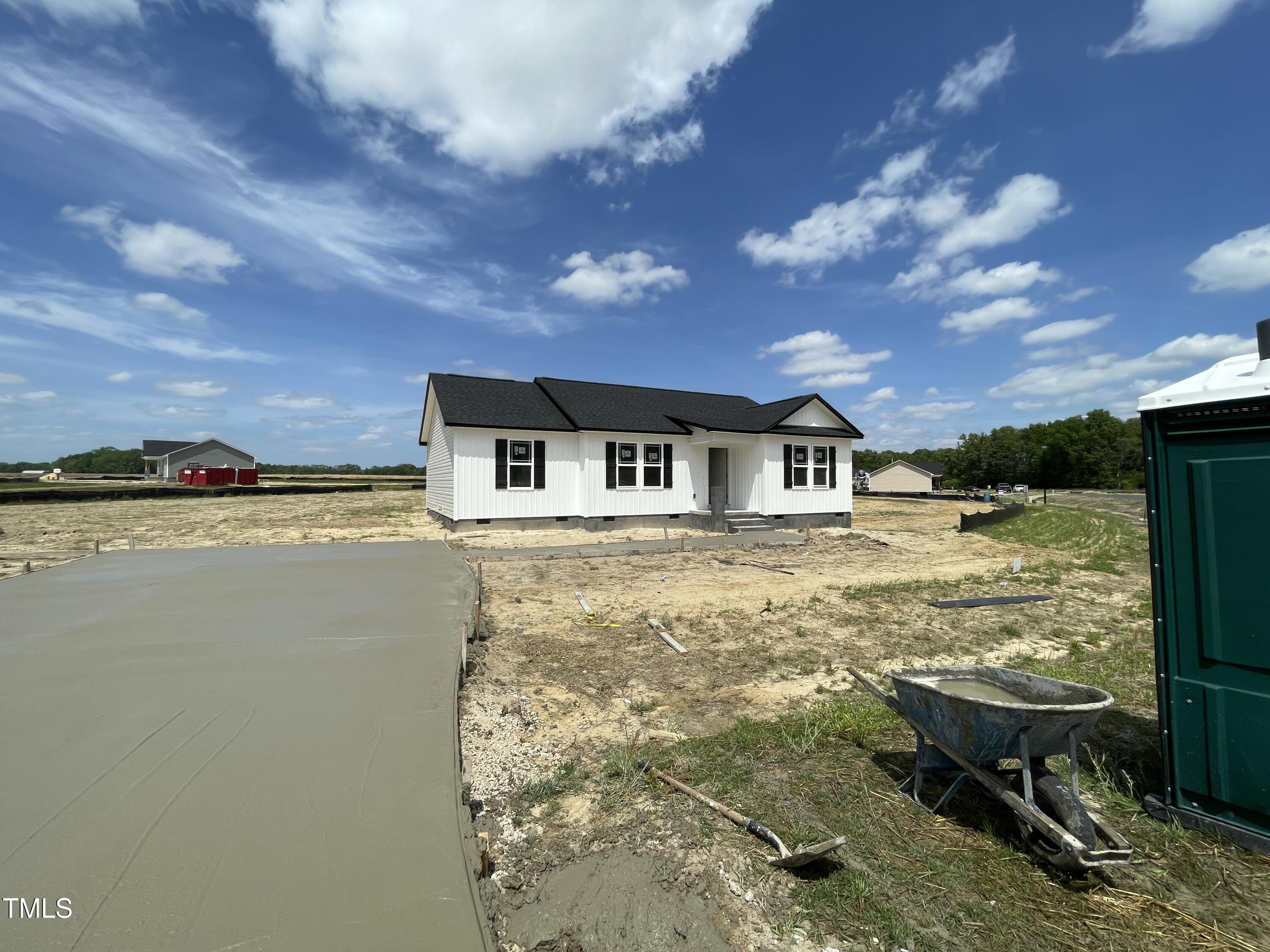 73 Grace Pond Avenue Property Photo