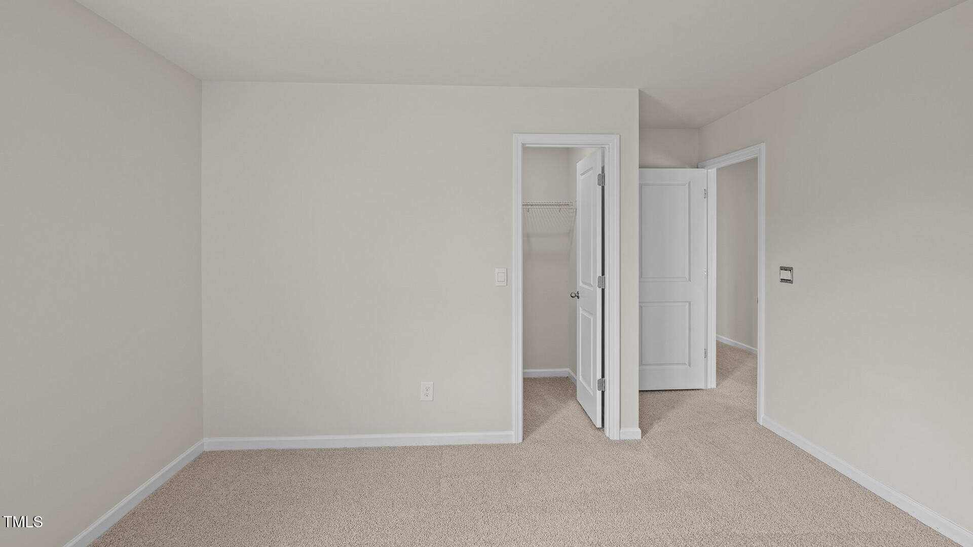 6453 Alfalfa Lane Property Photo 13