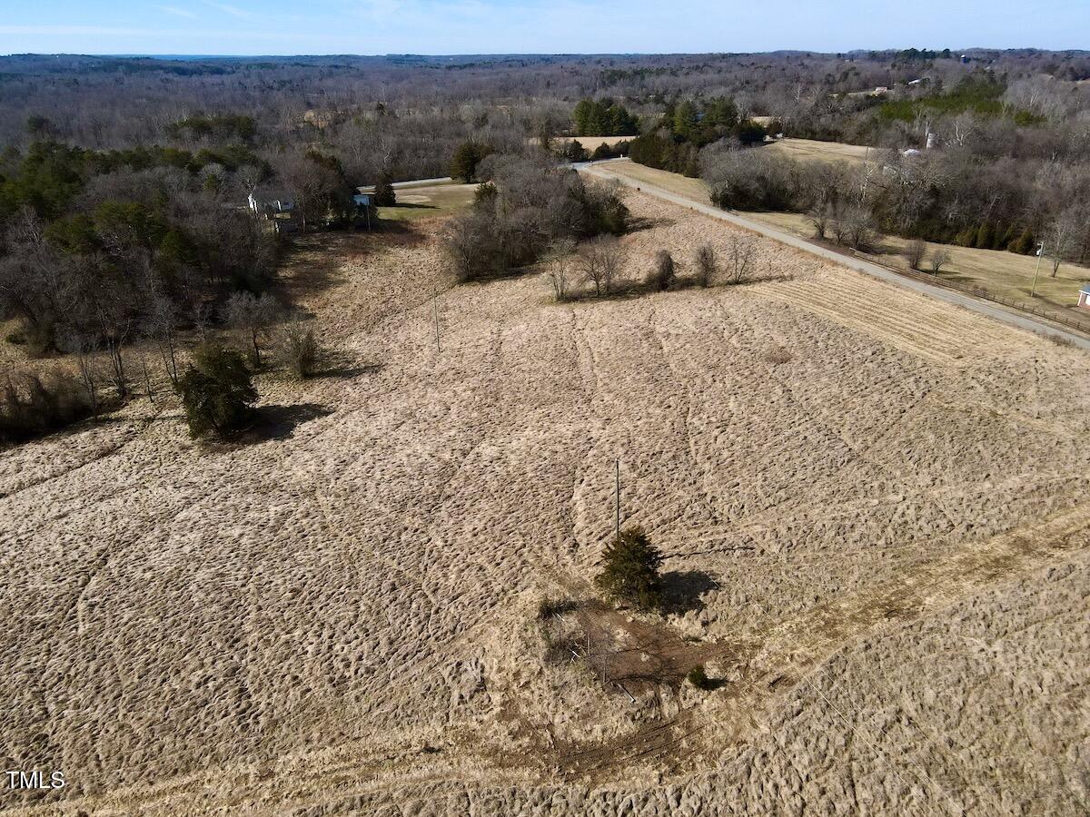 03 Bill Compton Road Property Photo 4