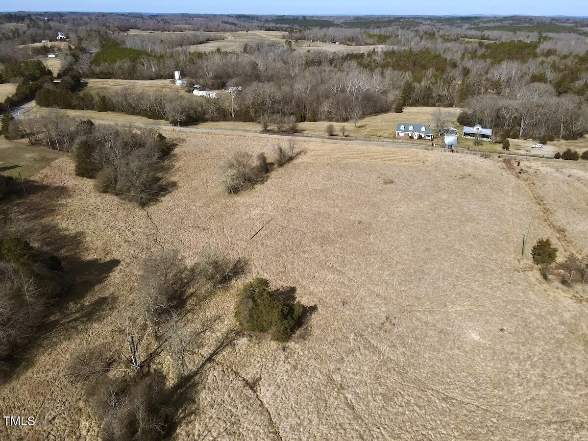 03 Bill Compton Road Property Photo 6