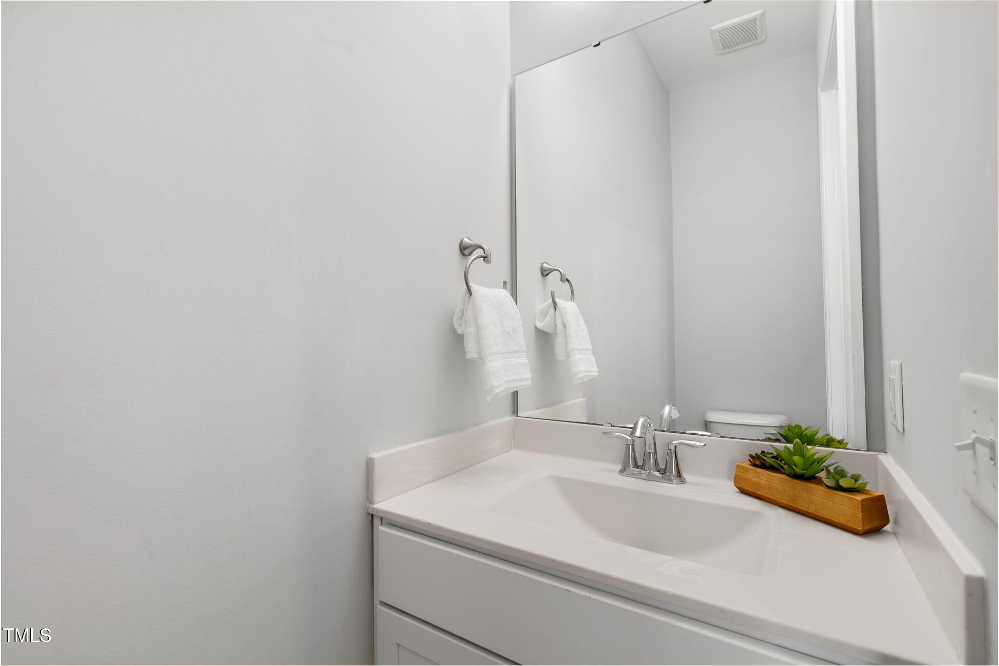 200 Gravel Brook Court Property Photo 27