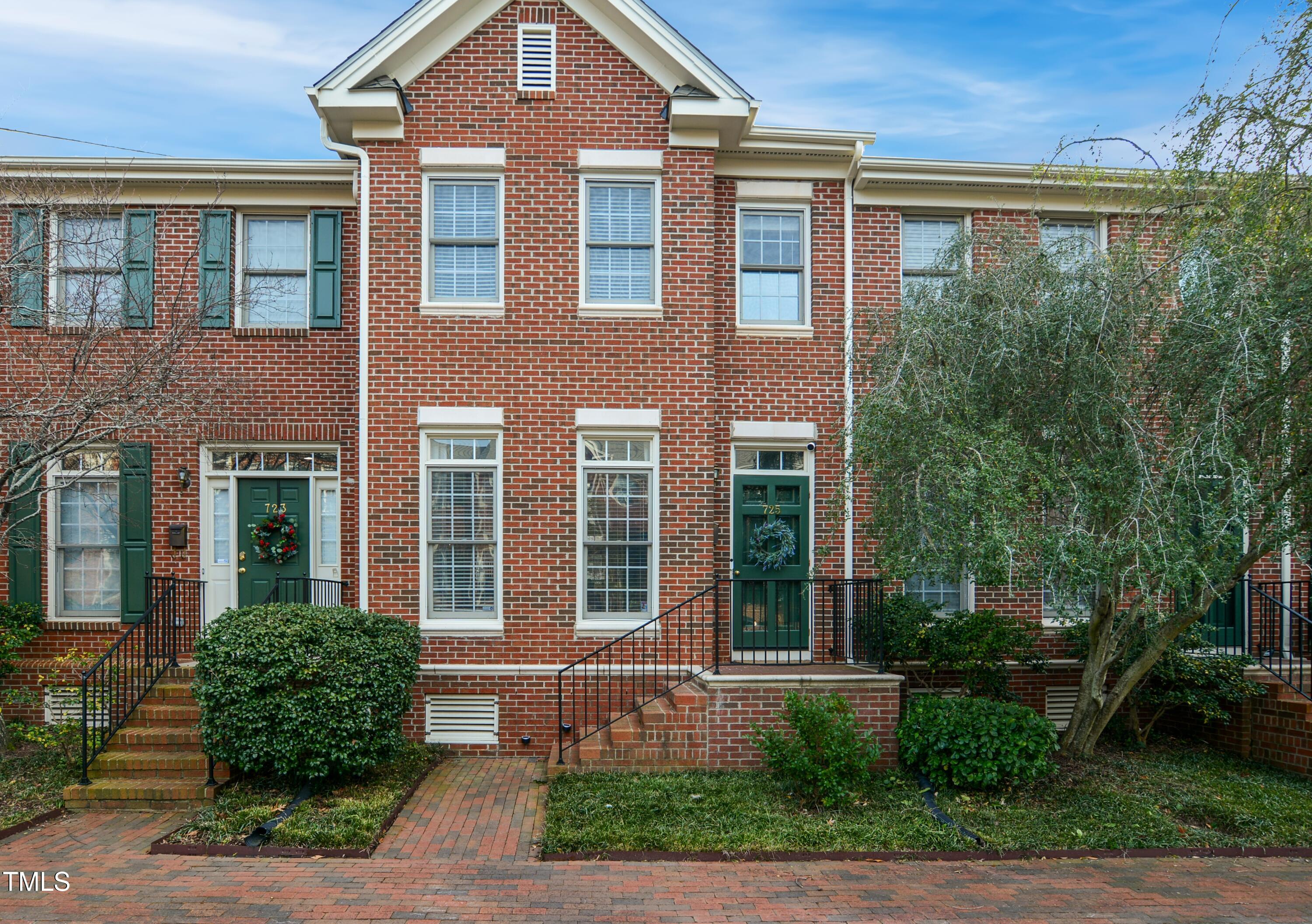 725 Parkham Lane Property Photo
