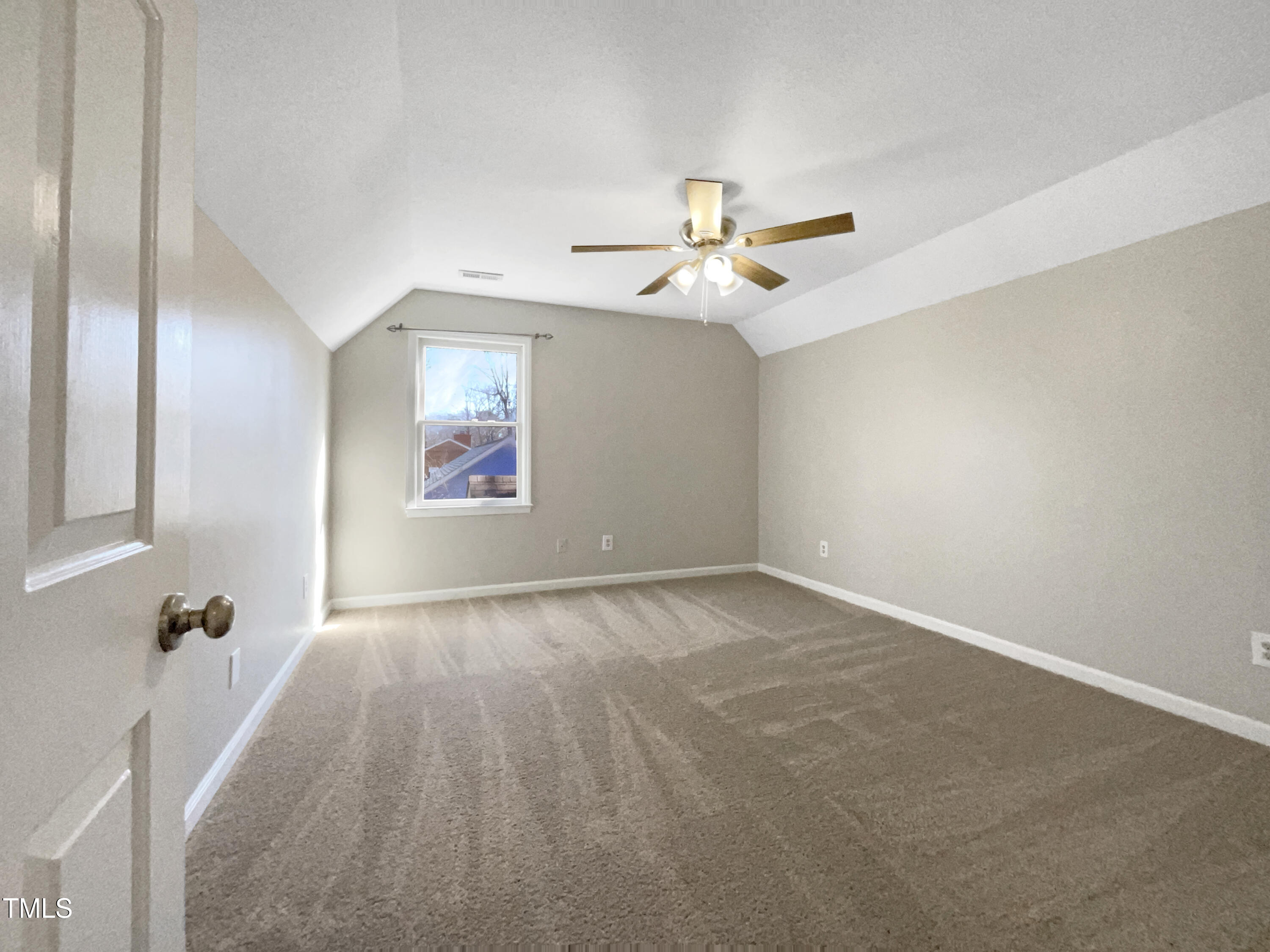 308 Trimble Avenue Property Photo 5