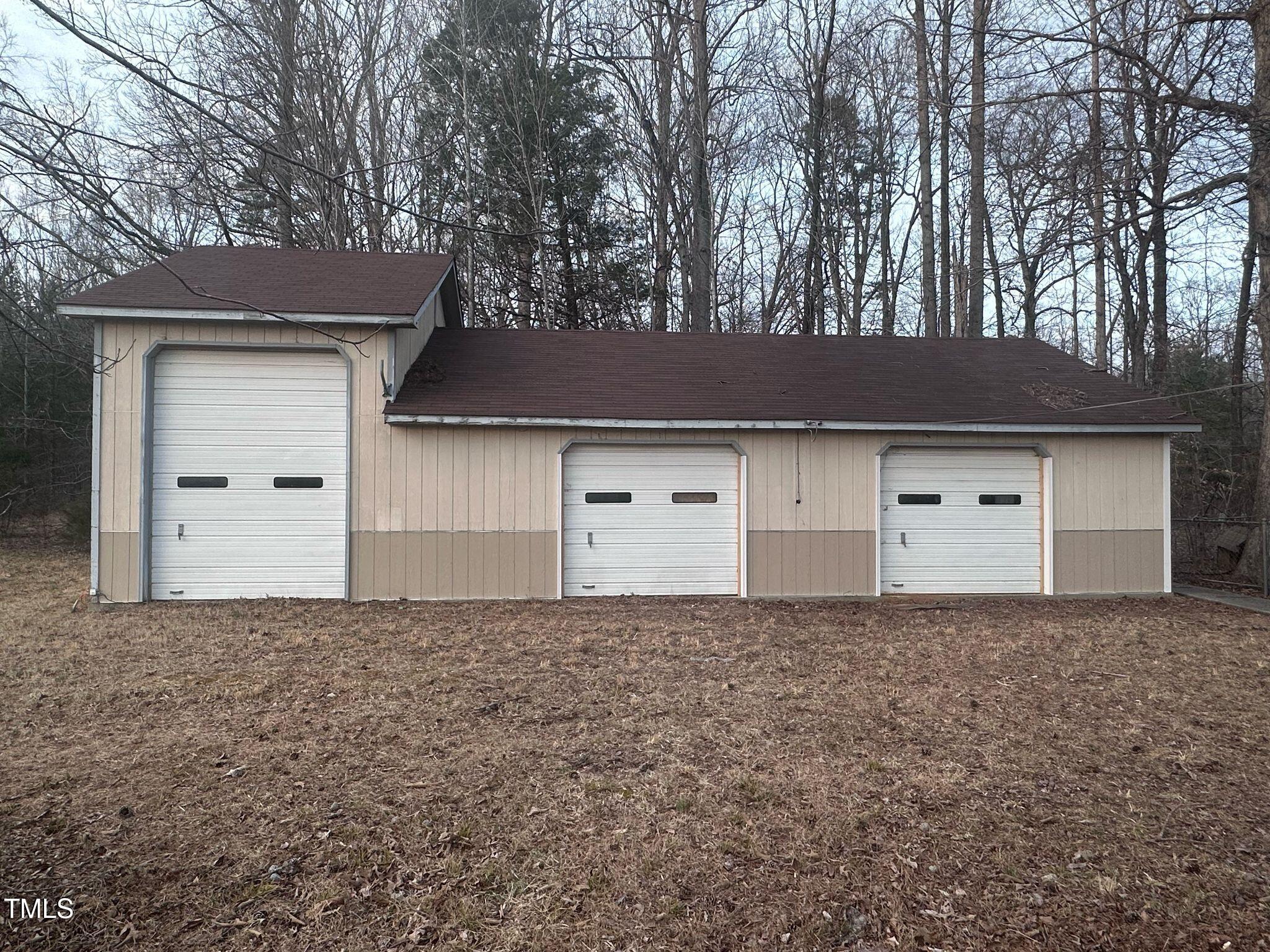 2232 Miller Road Property Photo 3