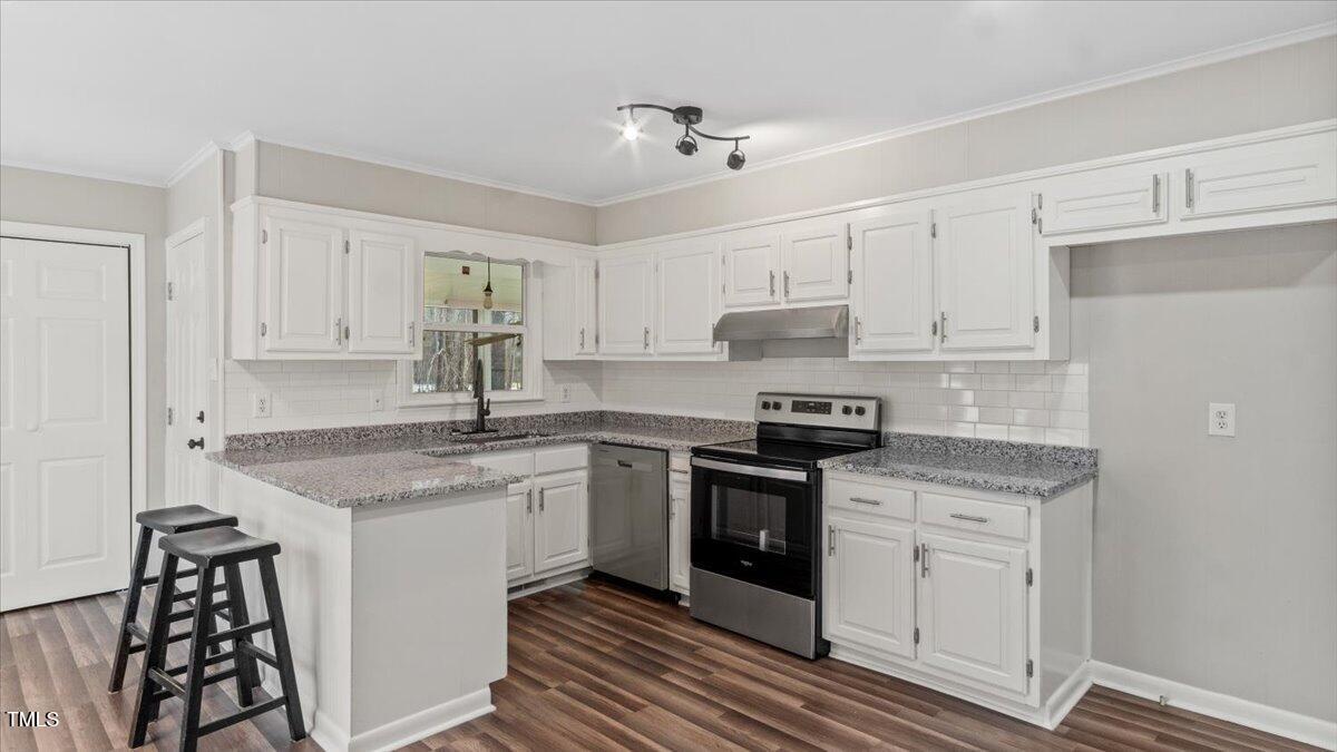 2232 Miller Road Property Photo 6