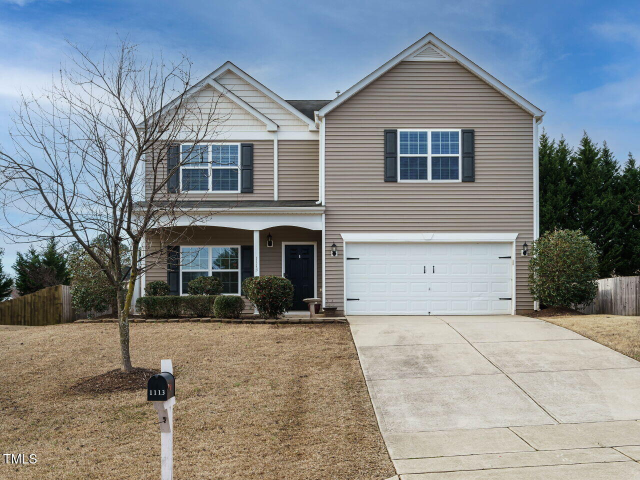 1113 Crendall Way Property Photo